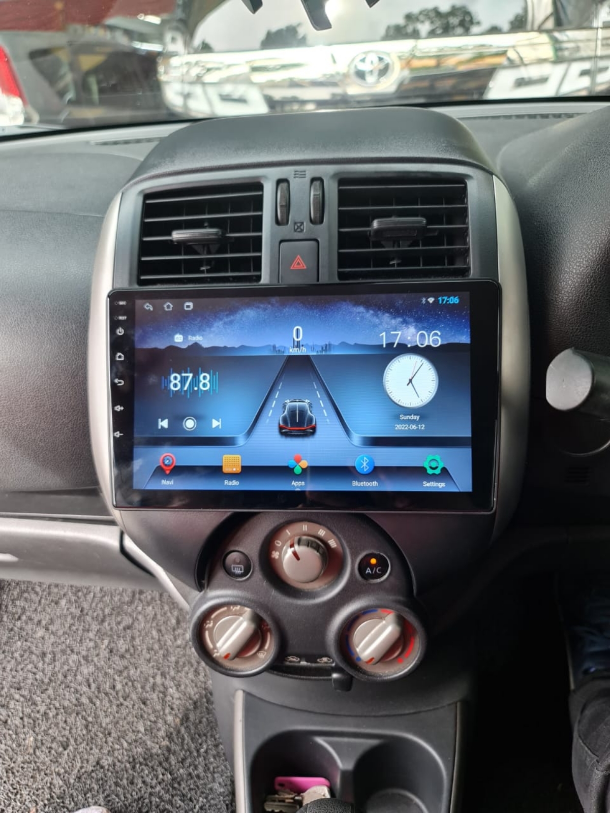 ALMERA 9'' ANDROID MULTIMEDIA PLAYER