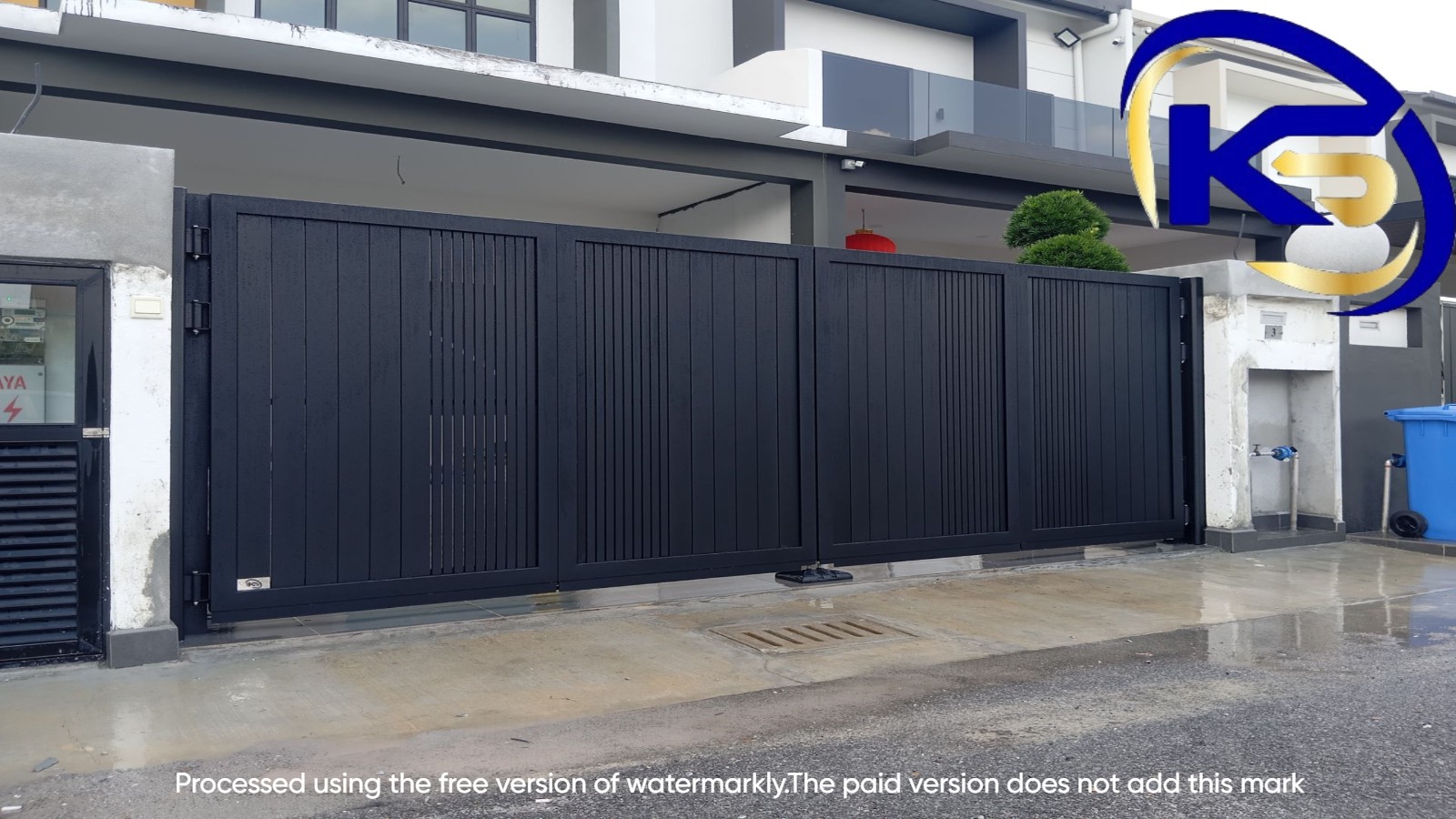 Trackless Folding Gate (PC) Tmn Desa Jenjarom,Selangor