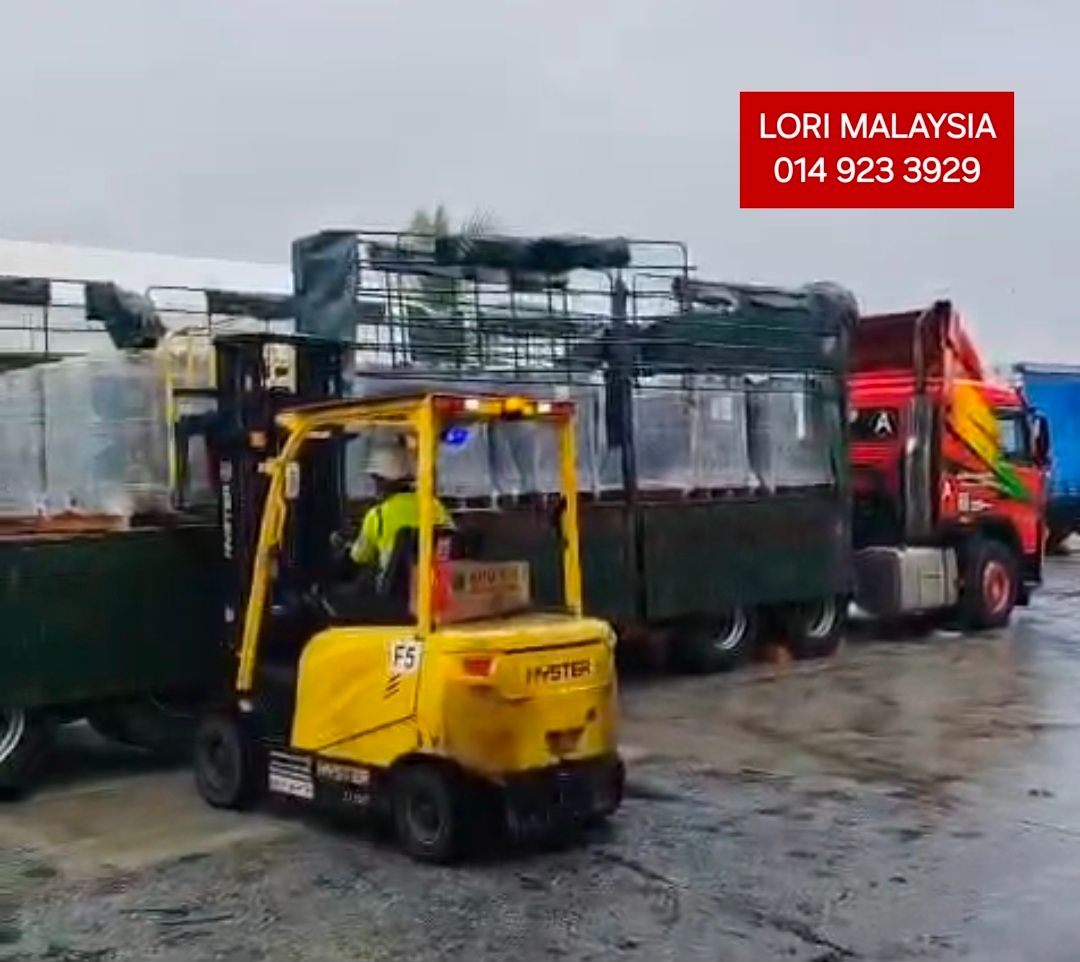 Lori Sewa Murah Jenis Trailer 40 Kaki Pindah Barang dari Nilai Negeri Sembilan Ke Puchong Selangor 