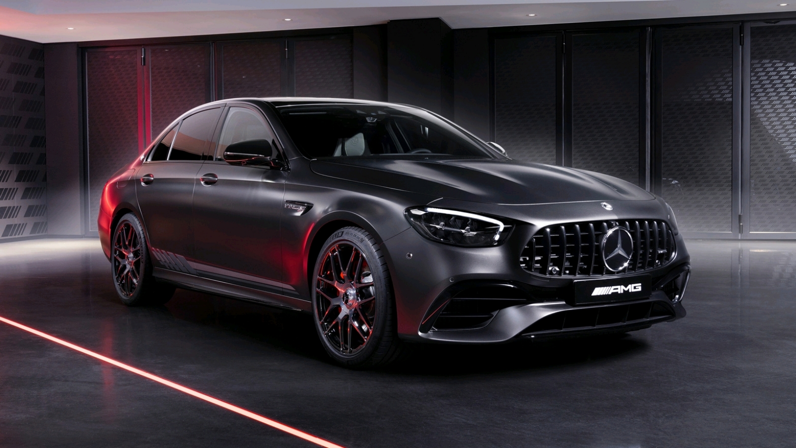 MERCEDES BENZ