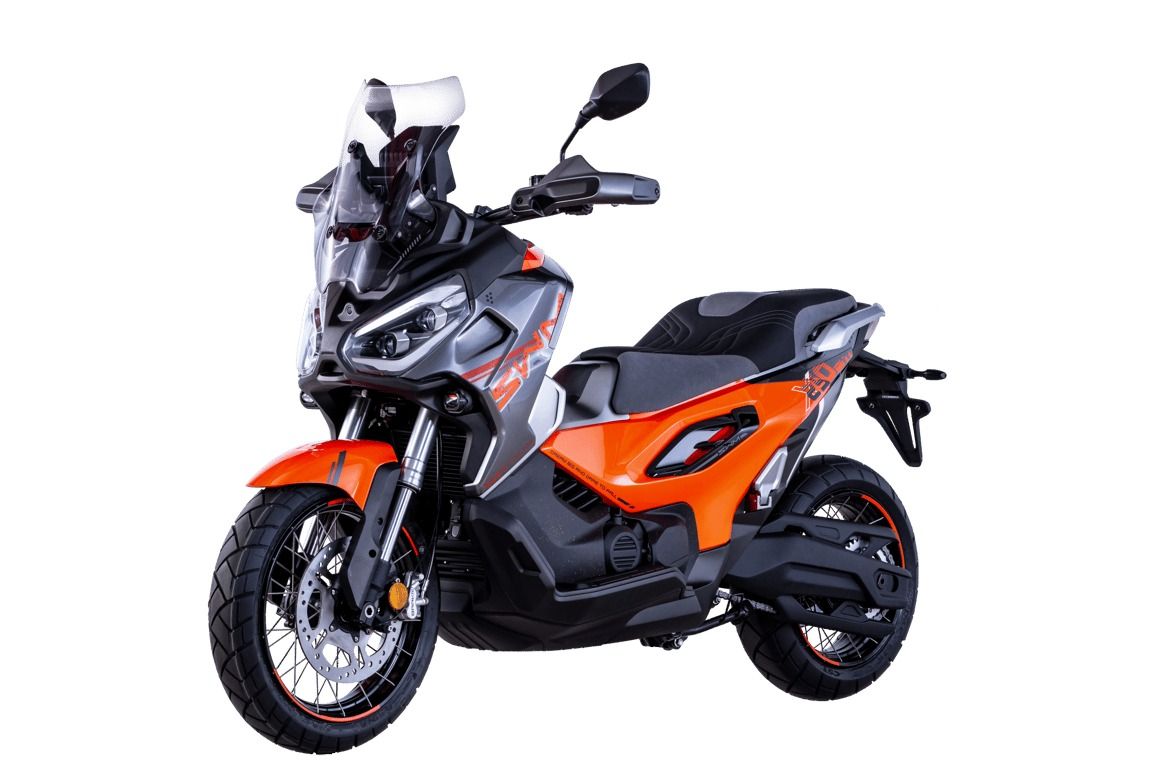 MForce Preview Skuter Adventure 250cc Dua Silinder Pertama Malaysia