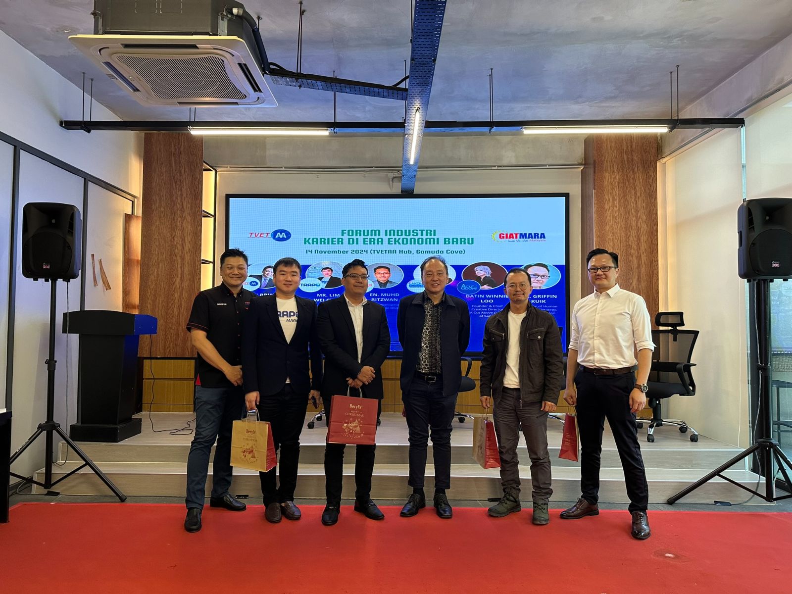 Forum Industri di Gamuda Cove 2024