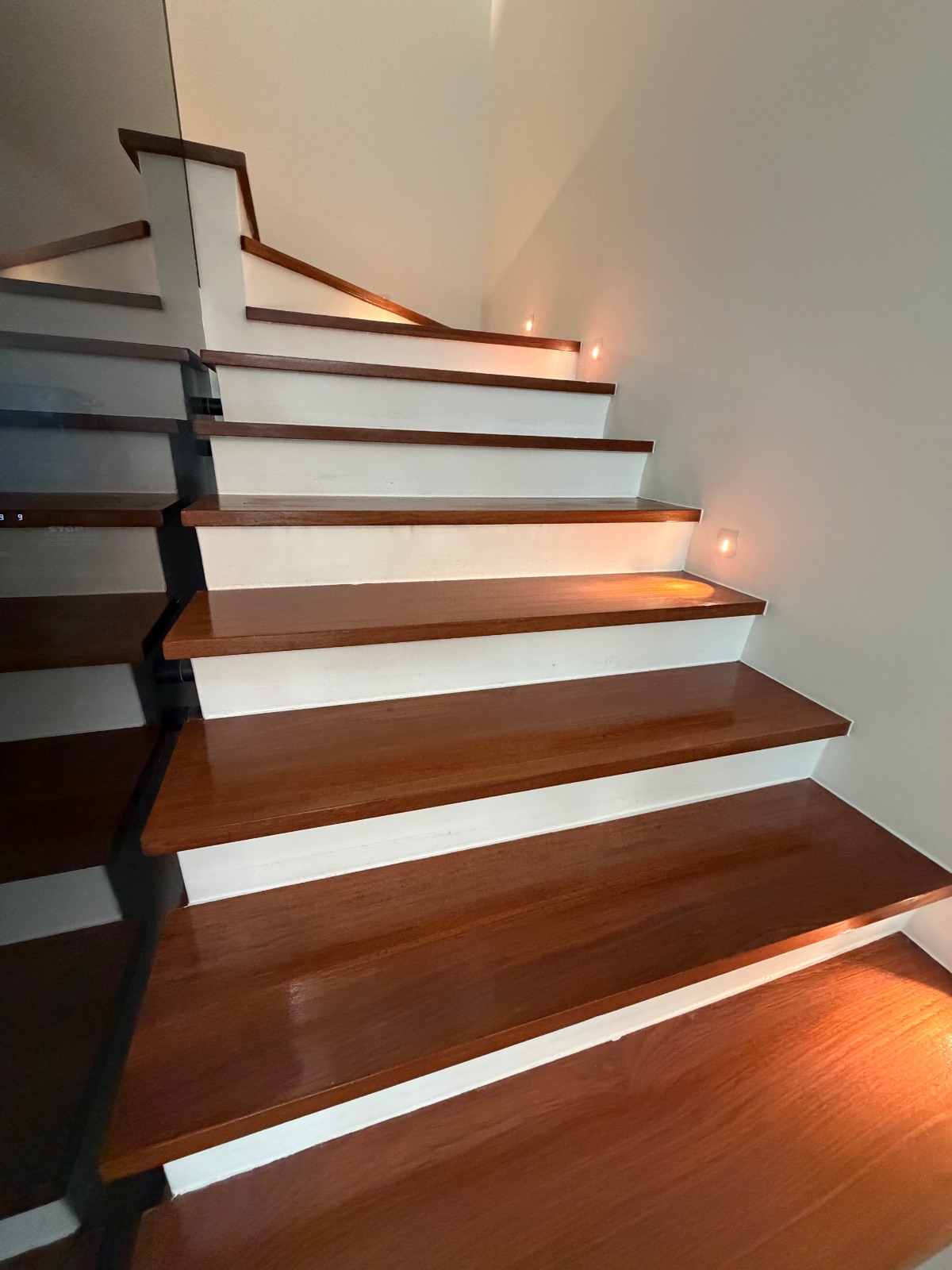 Solid Timber Flooring,Merbau,Burmese Teak wood,staircase solid wood stepboard installation at Bukit Segar Cheras,Kuala lumpur.Bangalow timber flooring 