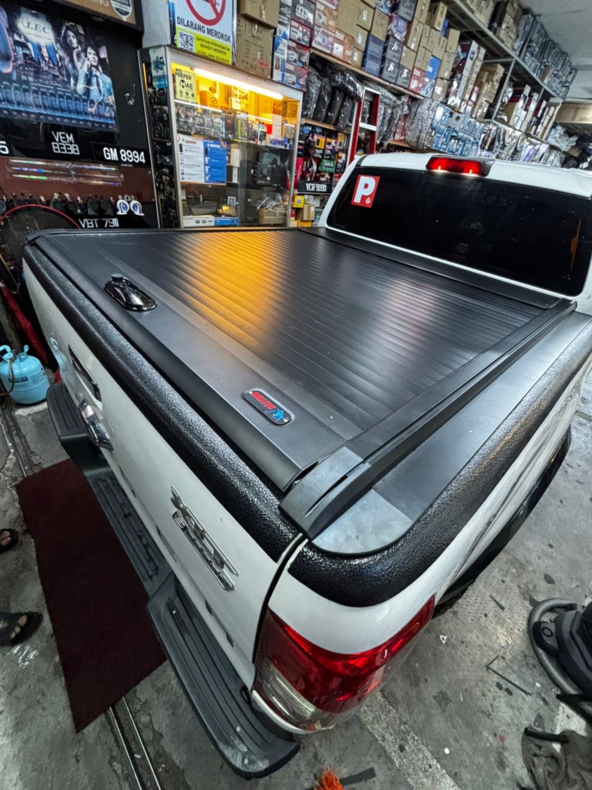 FORD RANGER ROLLER SHUTTER 