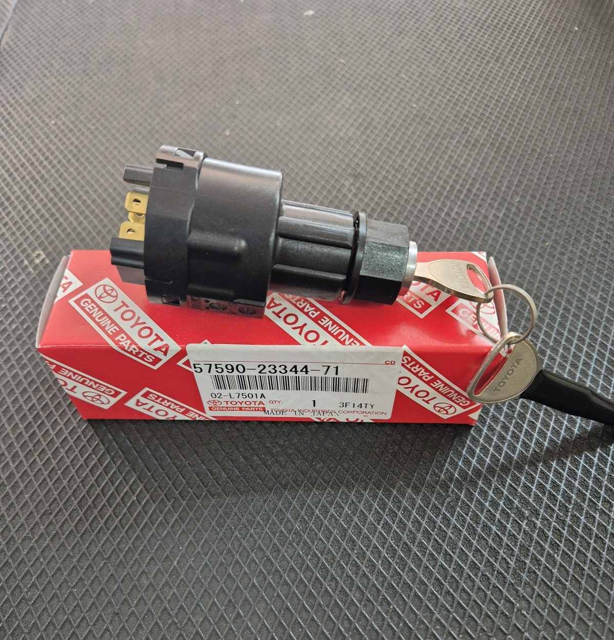 Forklift Toyota 7/8FD Key Switch