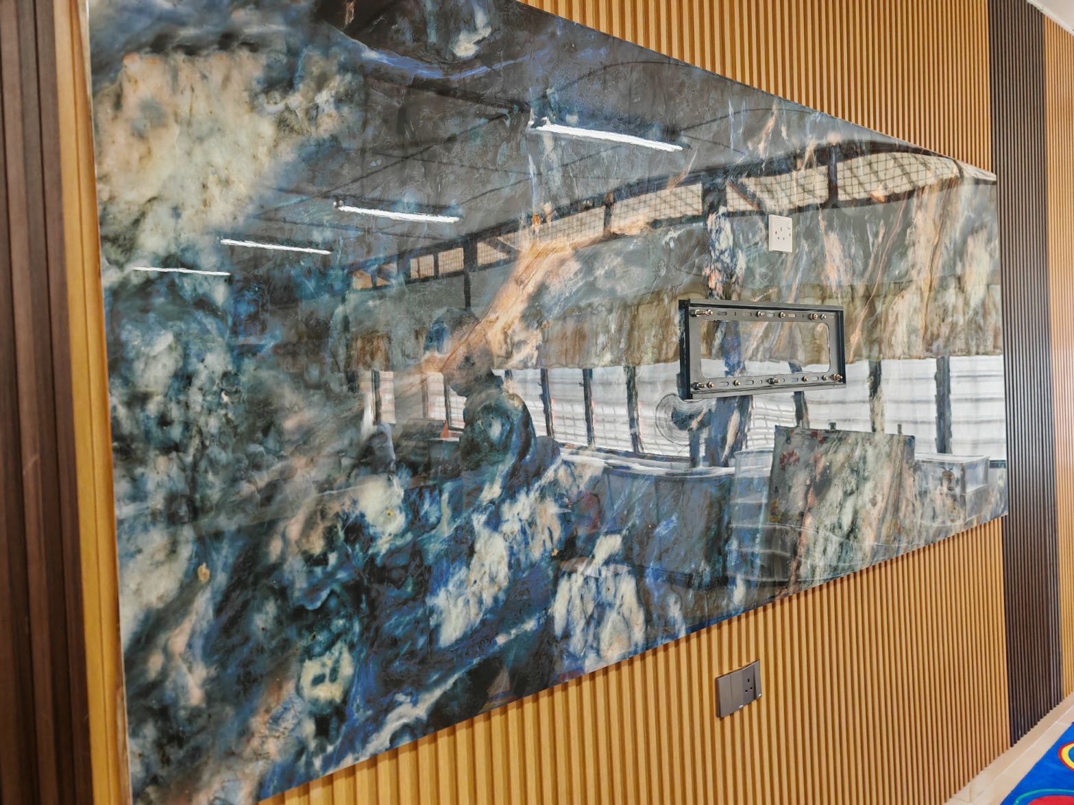 Project Showcase: 75" Digital Whiteboard Installation