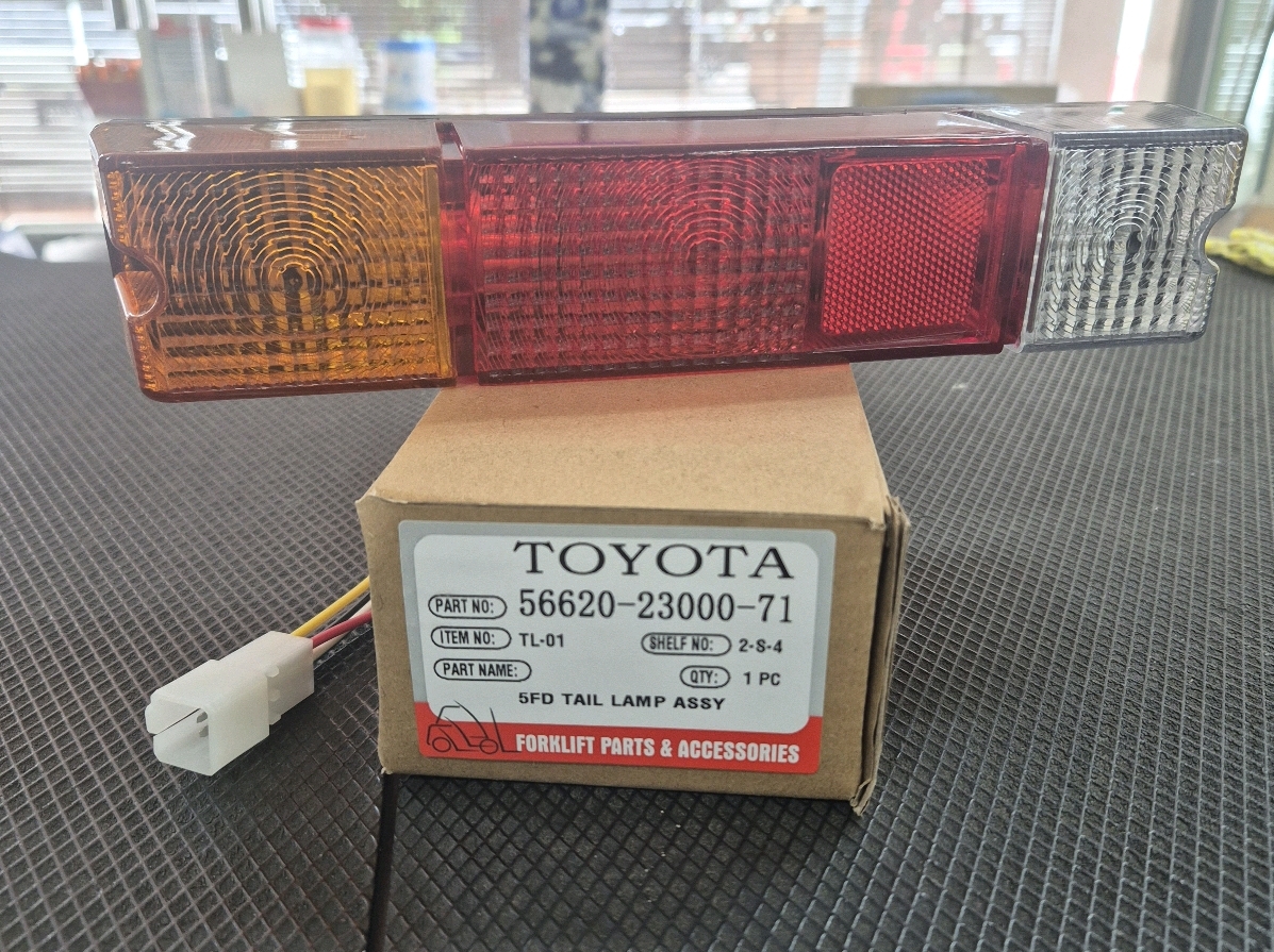 Forklift 5FD Tail Lamp Assembly 