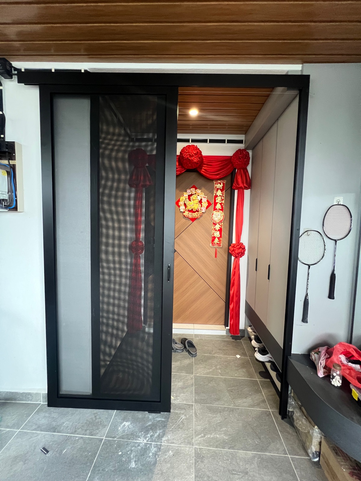 Sliding With Security Netting