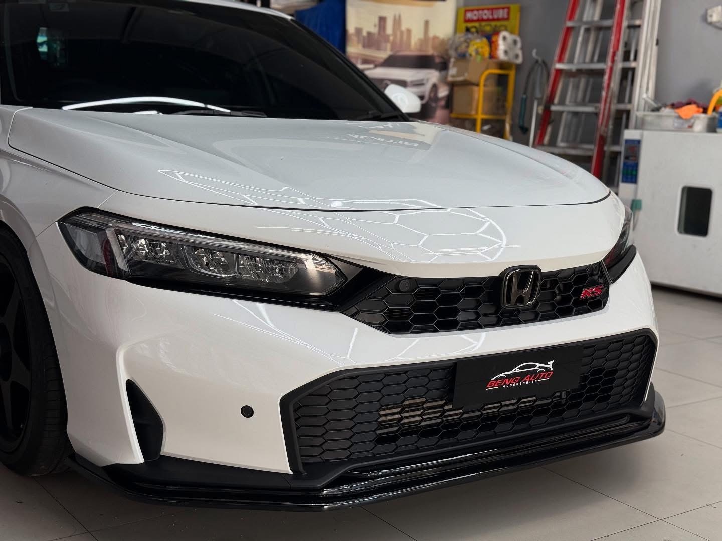 FLRS THAI V1 FRONT LIPS