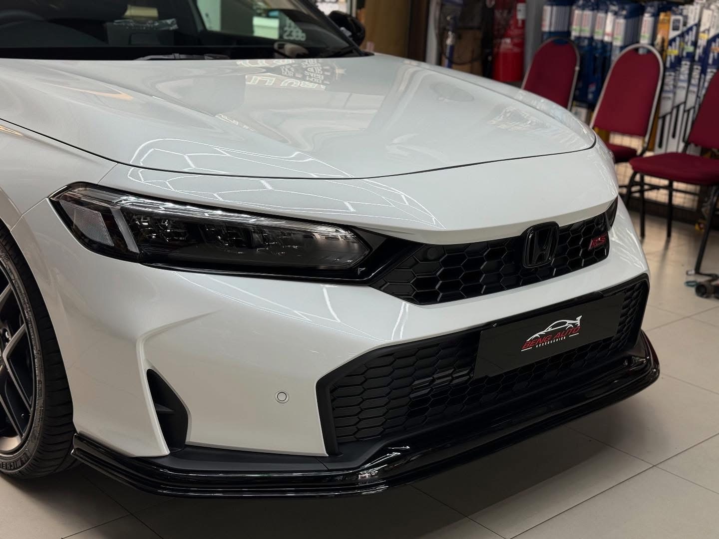 FLRS THAI V3 FRONT LIPS