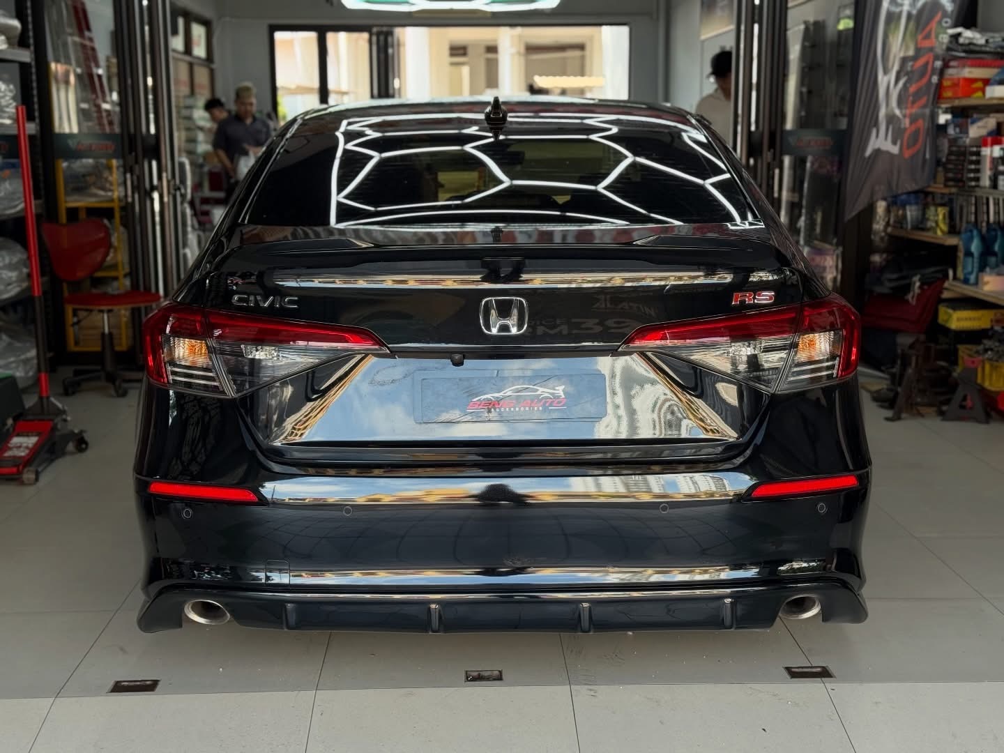 THAI V3 REAR DIFFUSER