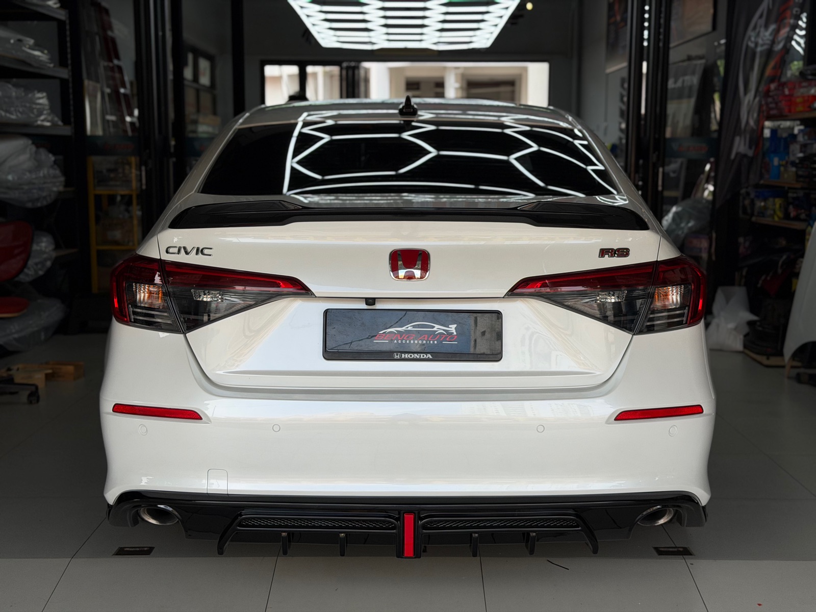 LED V2 REAR DIFFUSER