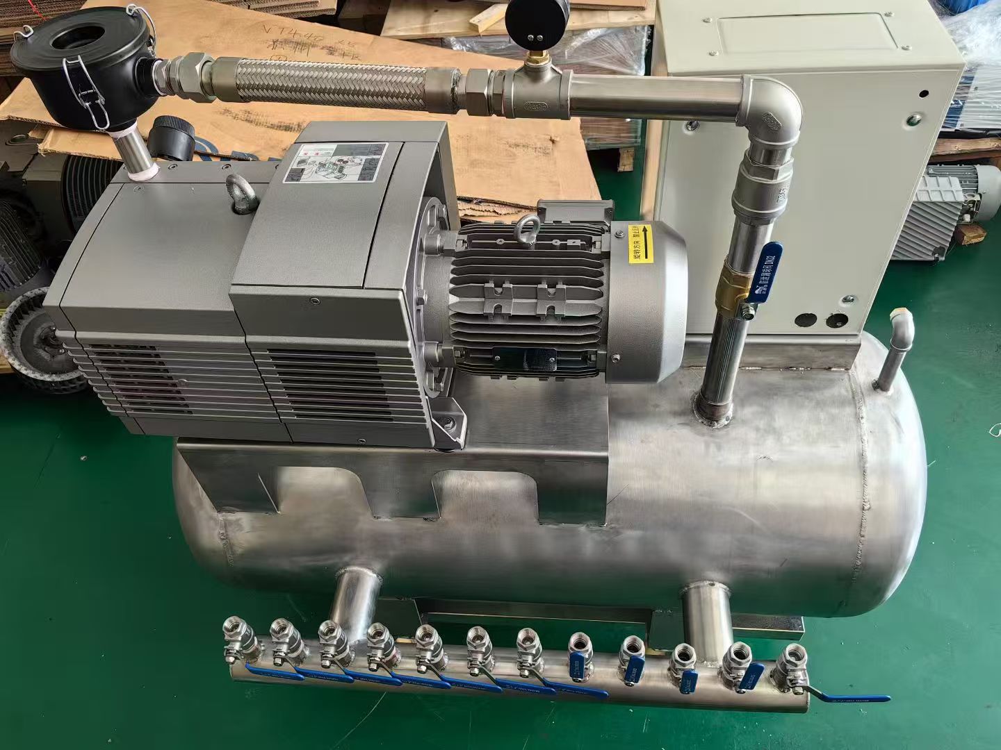 How to repair a vacuum pump that cannot extract liquid?