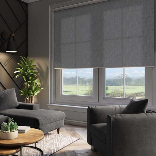 When Should You Choose Blinds Over Curtains?