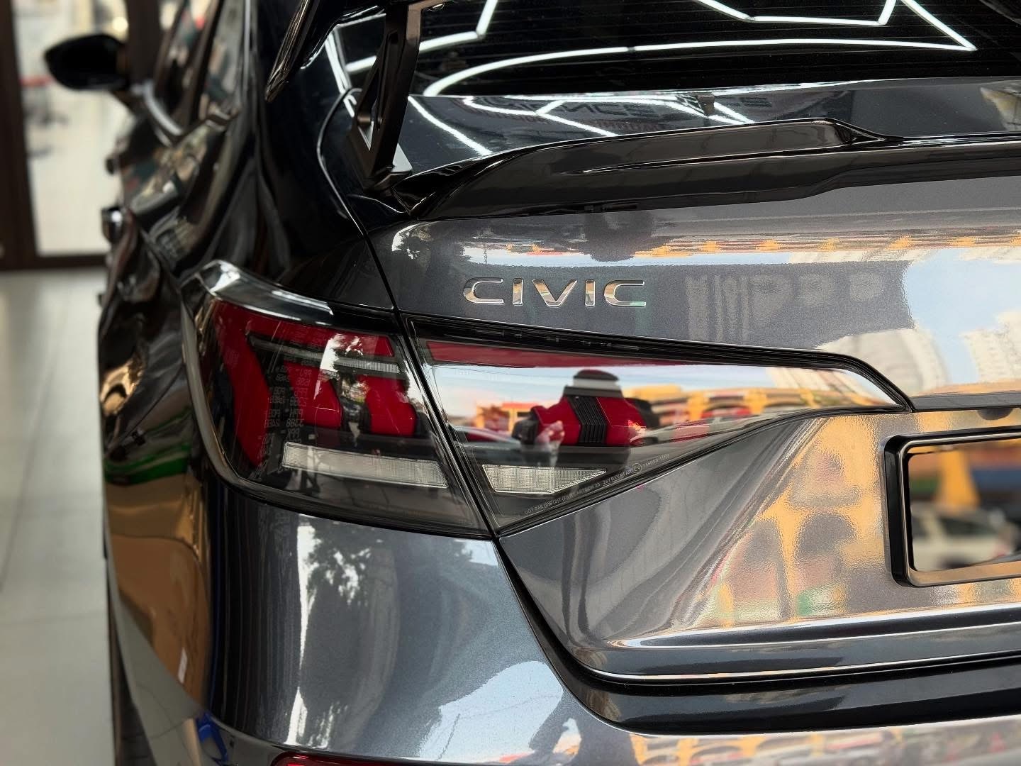 SMOKE RED V5 DESIGN LED TAIL LAMP