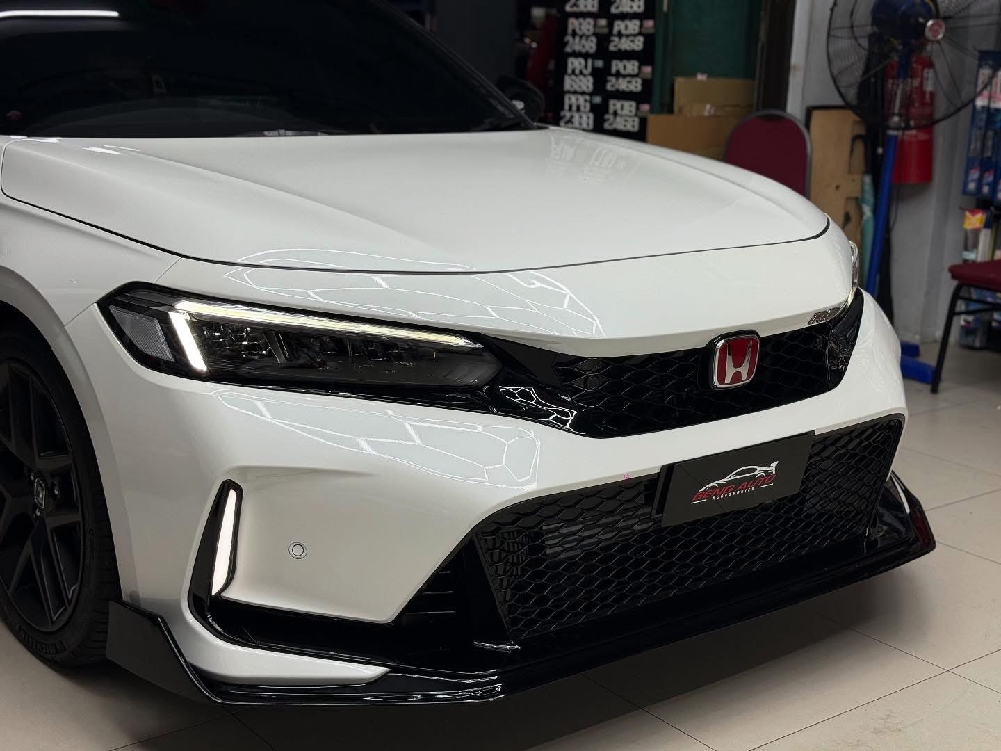FE FL5 TYPE R V4 FRONT LIPS