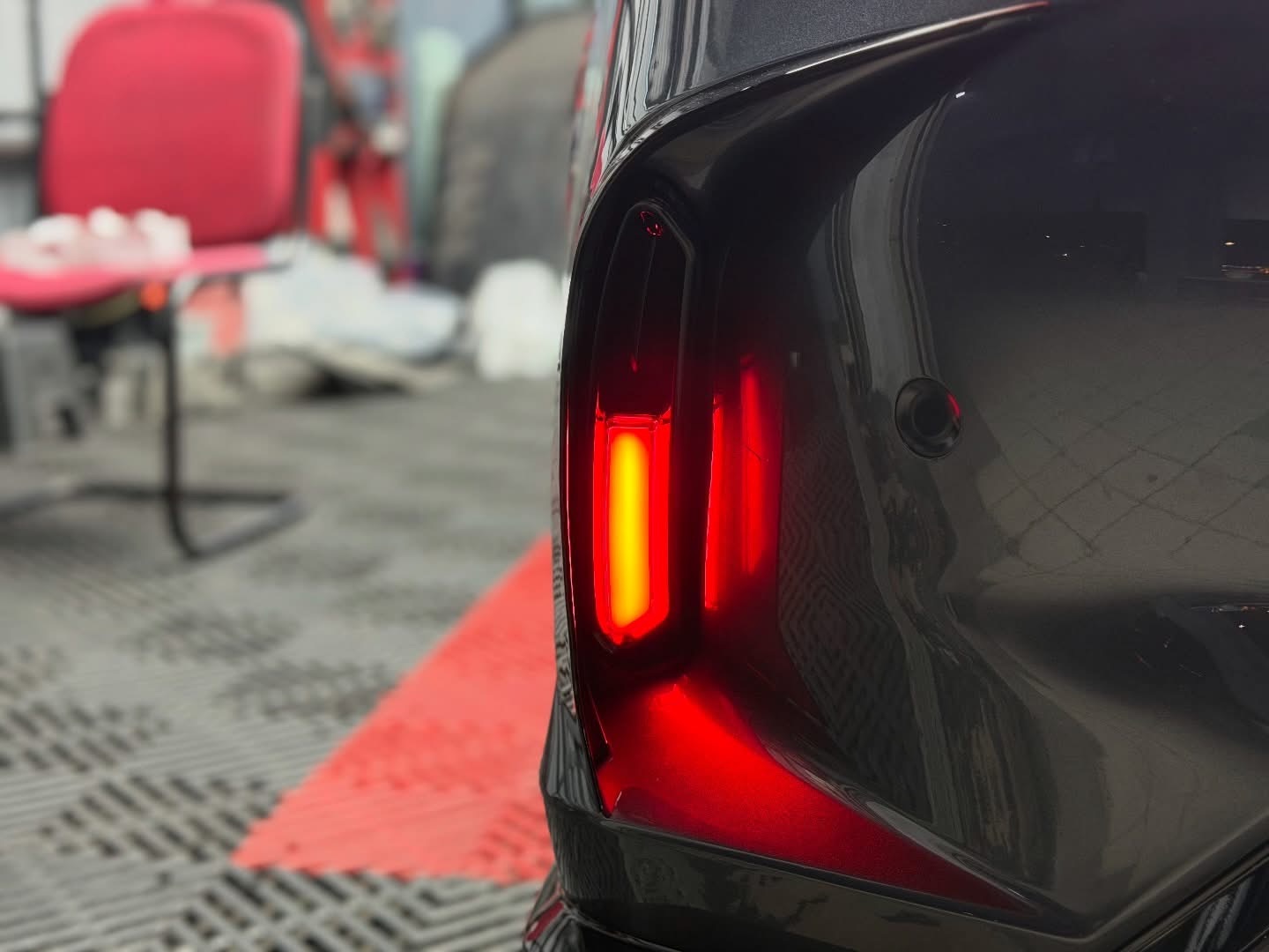 FE FL5 TYPE R REAR LED REFLECTOR LIGHT