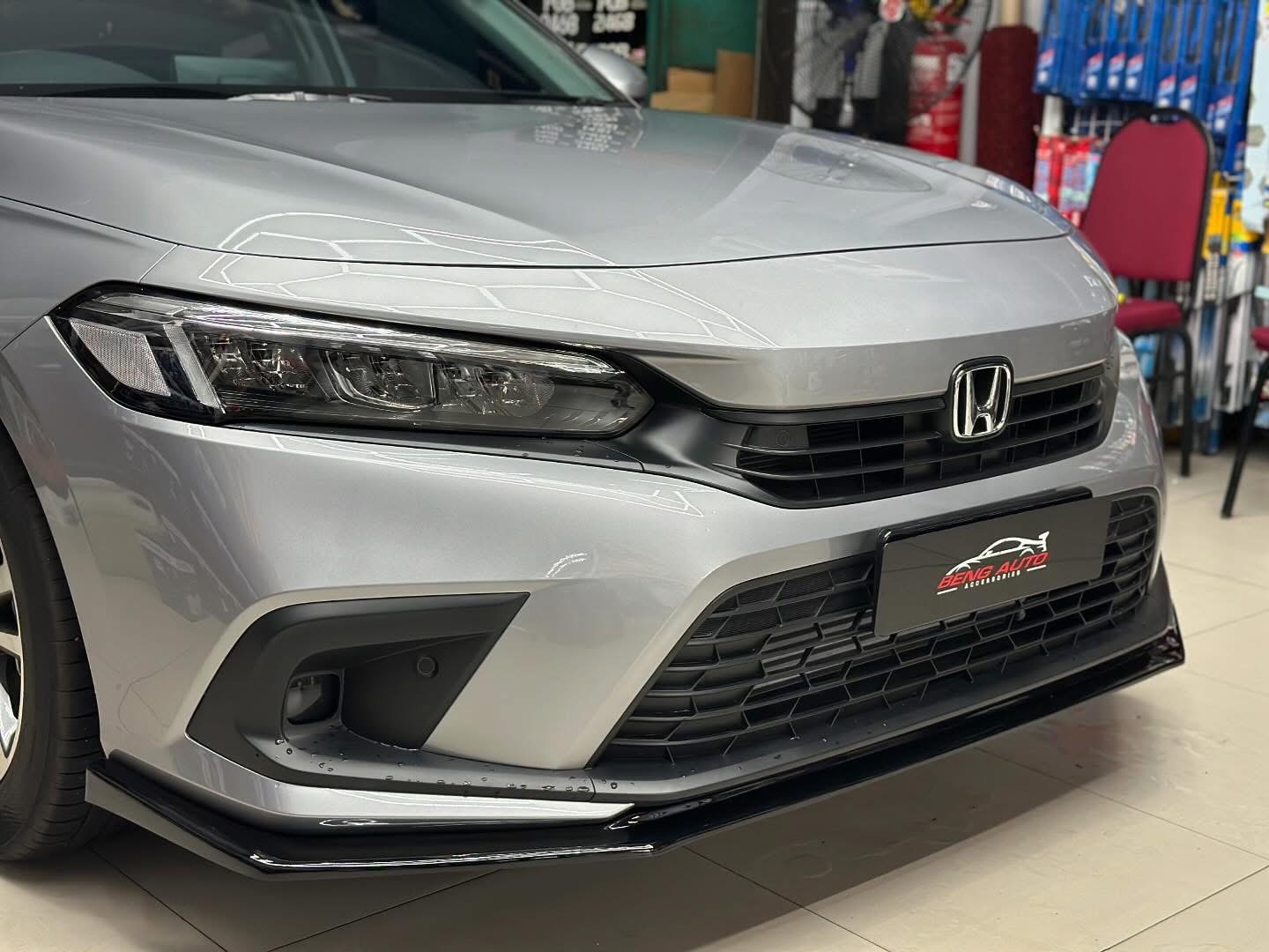 THAI V3 FRONT LIPS