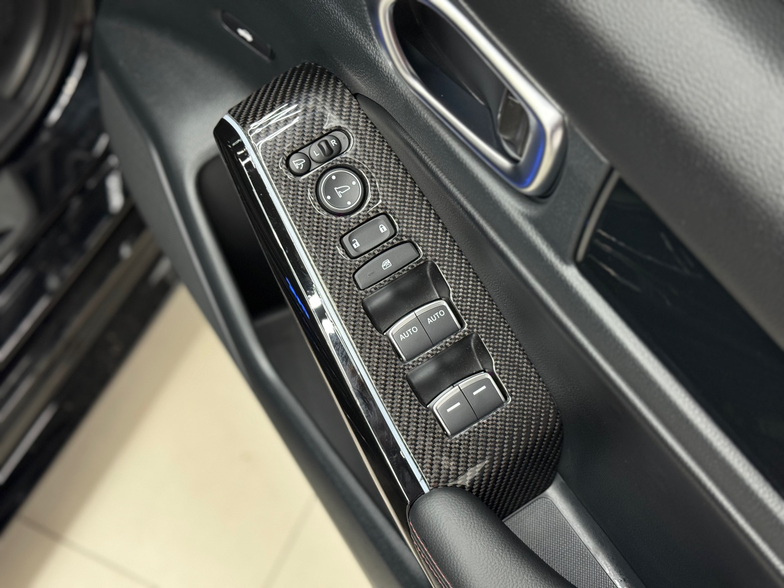 CARBON POWER WINDOW SWITCH PANEL(REPLACEMENT TYPE)