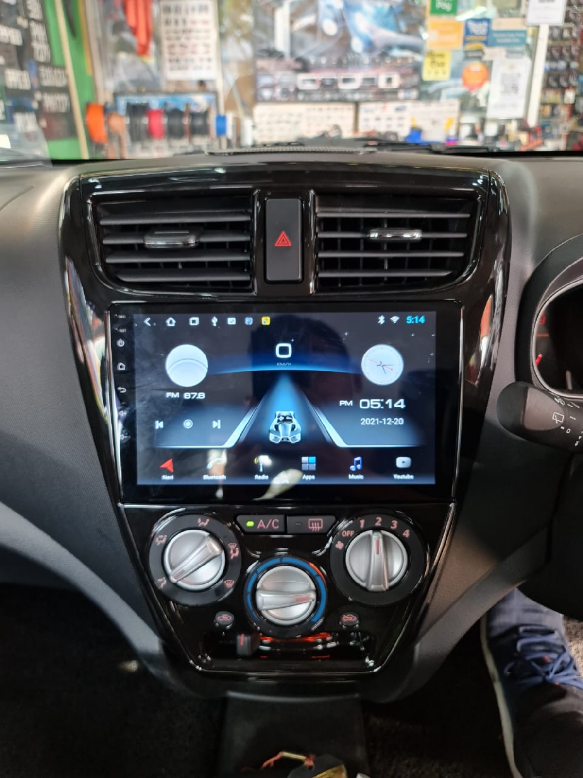 Axia 9'' ANDROID MULTIMEDIA PLAYER