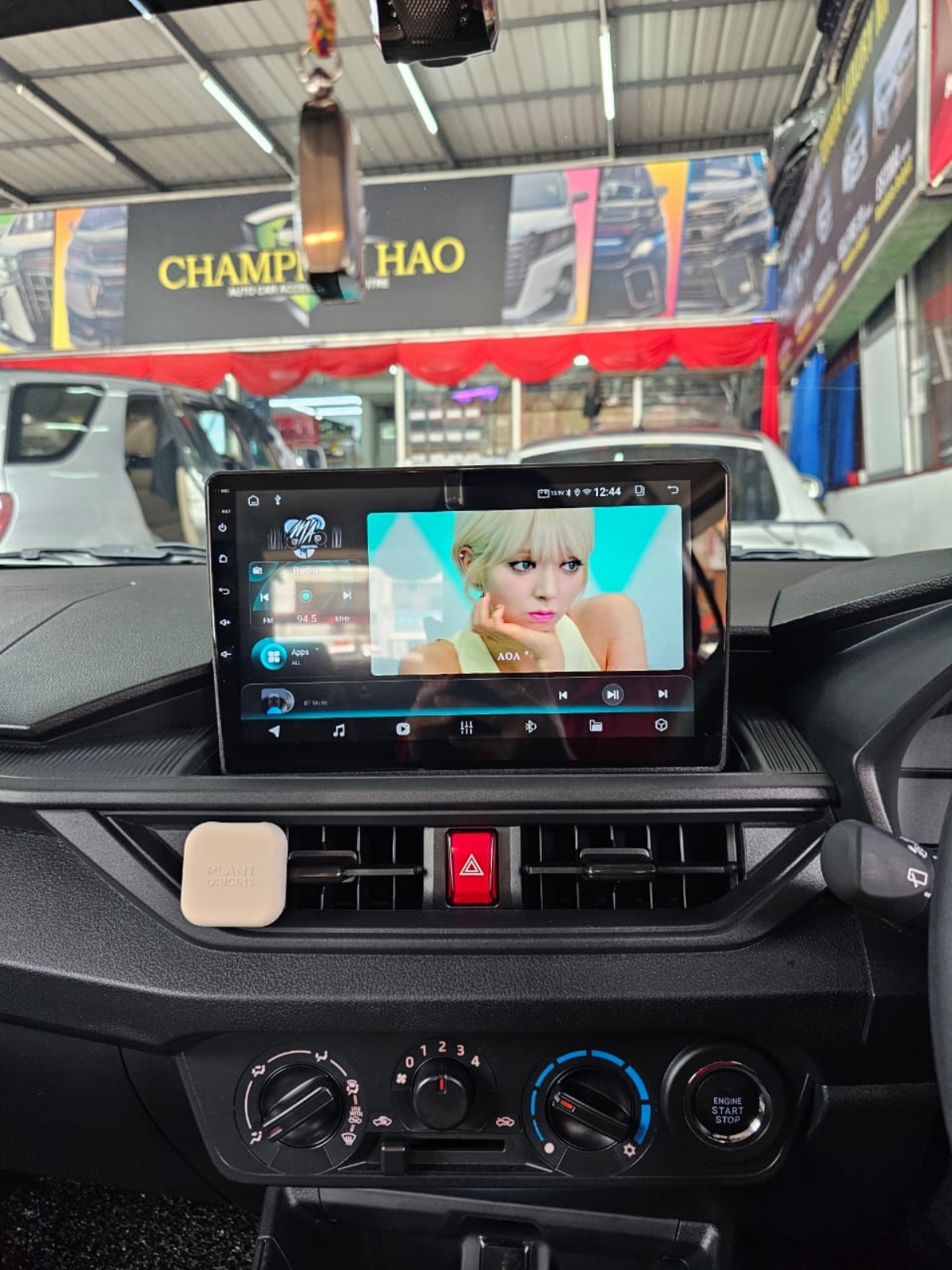 Axia 10'' ANDROID MULTIMEDIA PLAYER