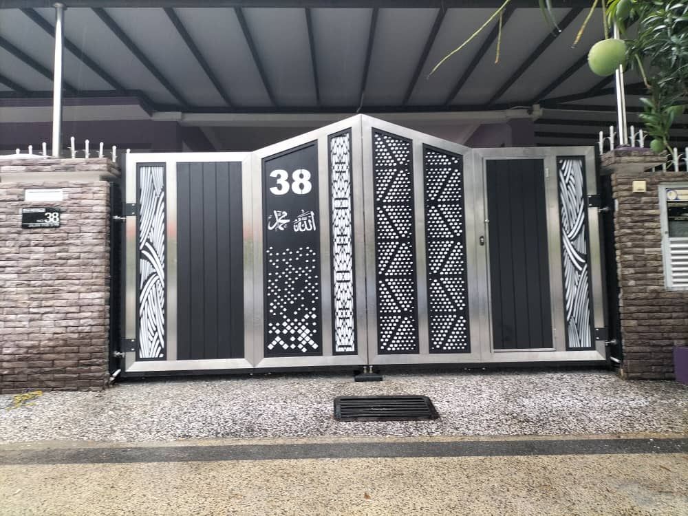 Aluminum Folding Auto Gate Stainless Steel Installation Project Subang | Malaysia 