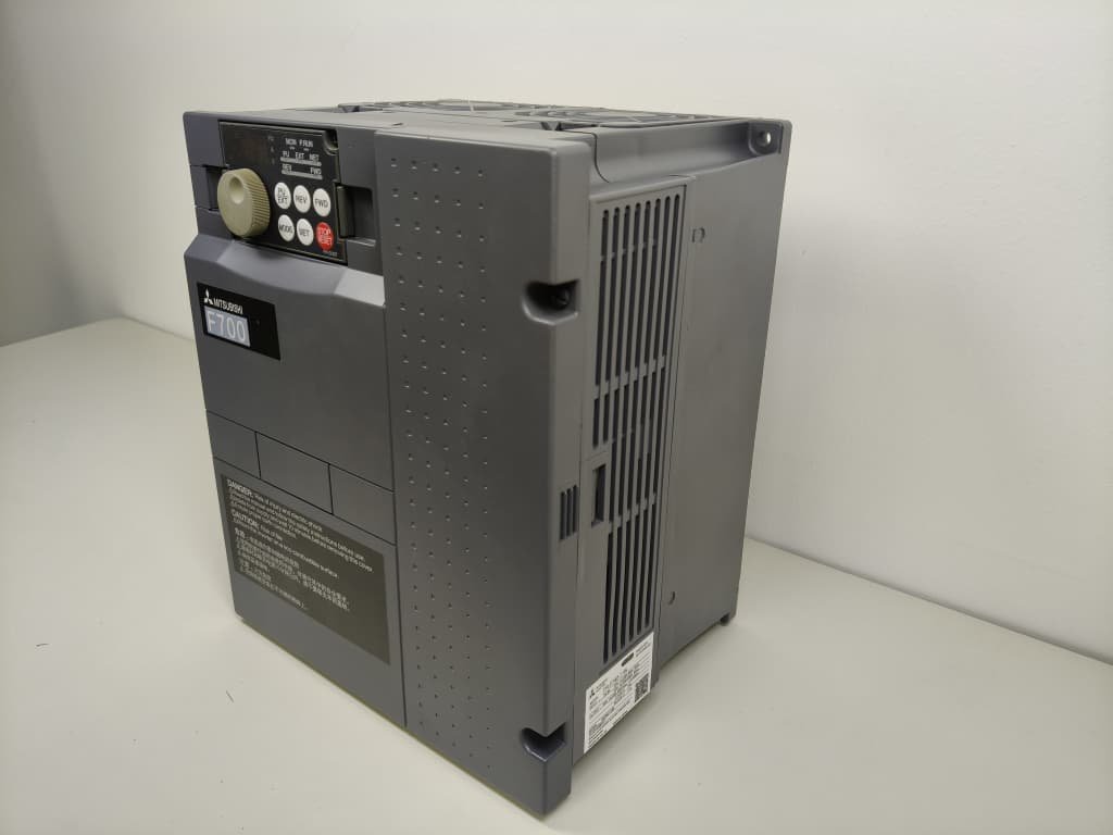 Mitsubishi FR-F740-7.5K Inverter Malaysia