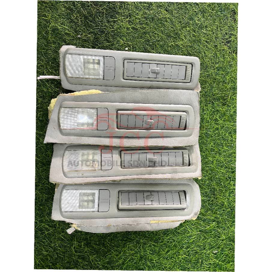 TOYOTA ALPHARD ANH 20 ROOF LAMP & AIR VENT (C-2-5-G407)