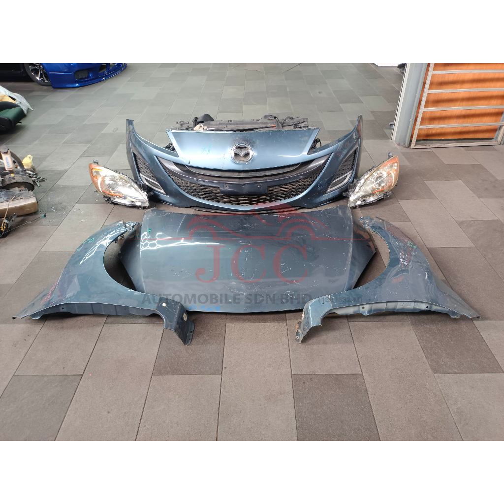 MAZDA 3 AXELA BLEFW NOSECUT JAPANUSED [J-A1074]