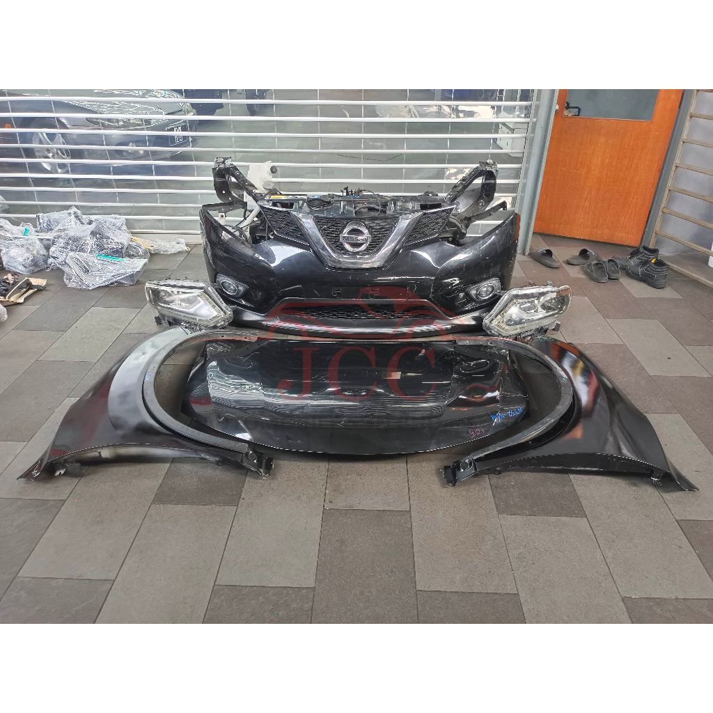 NISSAN XTRAIL NT32 NOSECUT JAPANUSED [Z2-A1048]