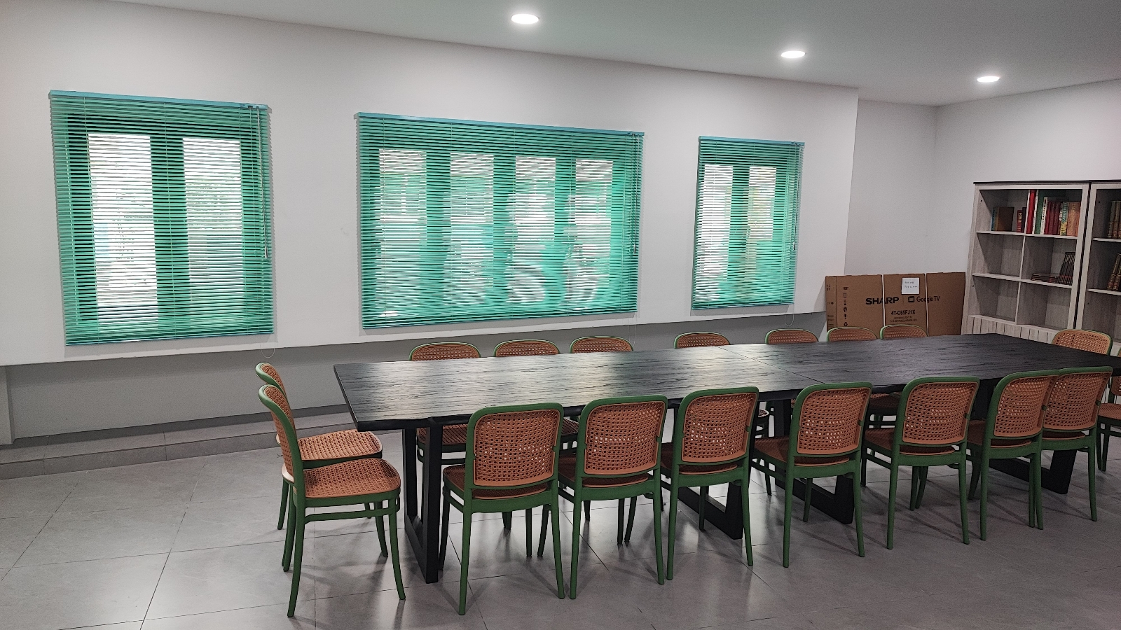 Aluminium Material Venetian Blind, Lights And Privacy Control 