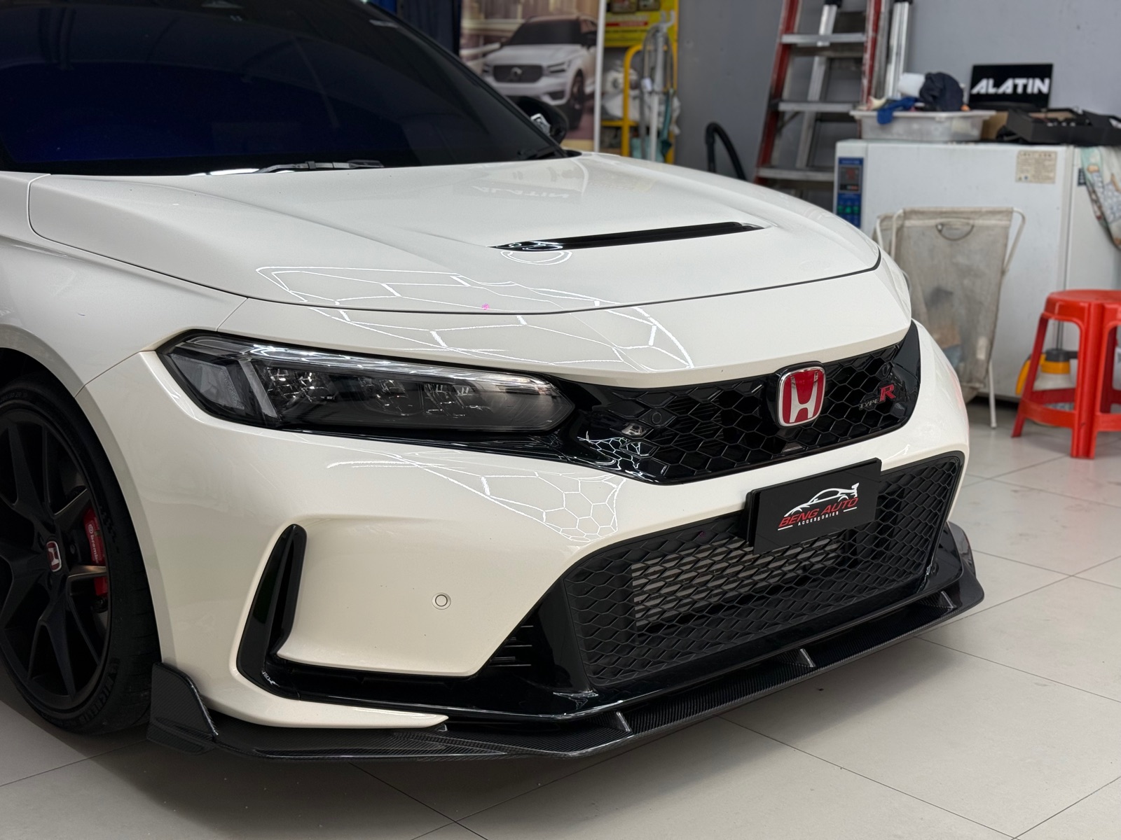 CT DESIGN CARBON FRONT LIPS