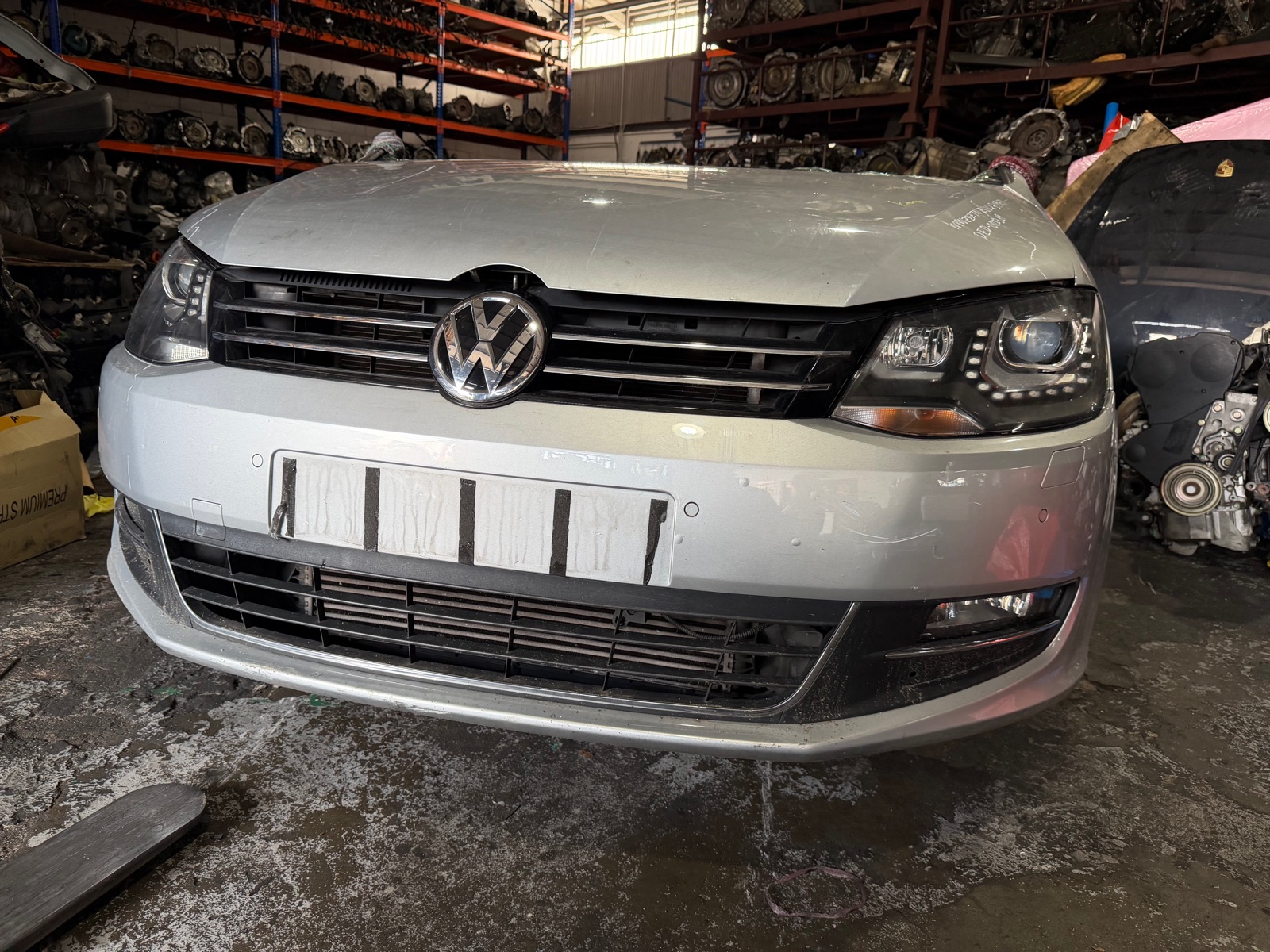 Volkswagen Sharan 2.0 Half Cut