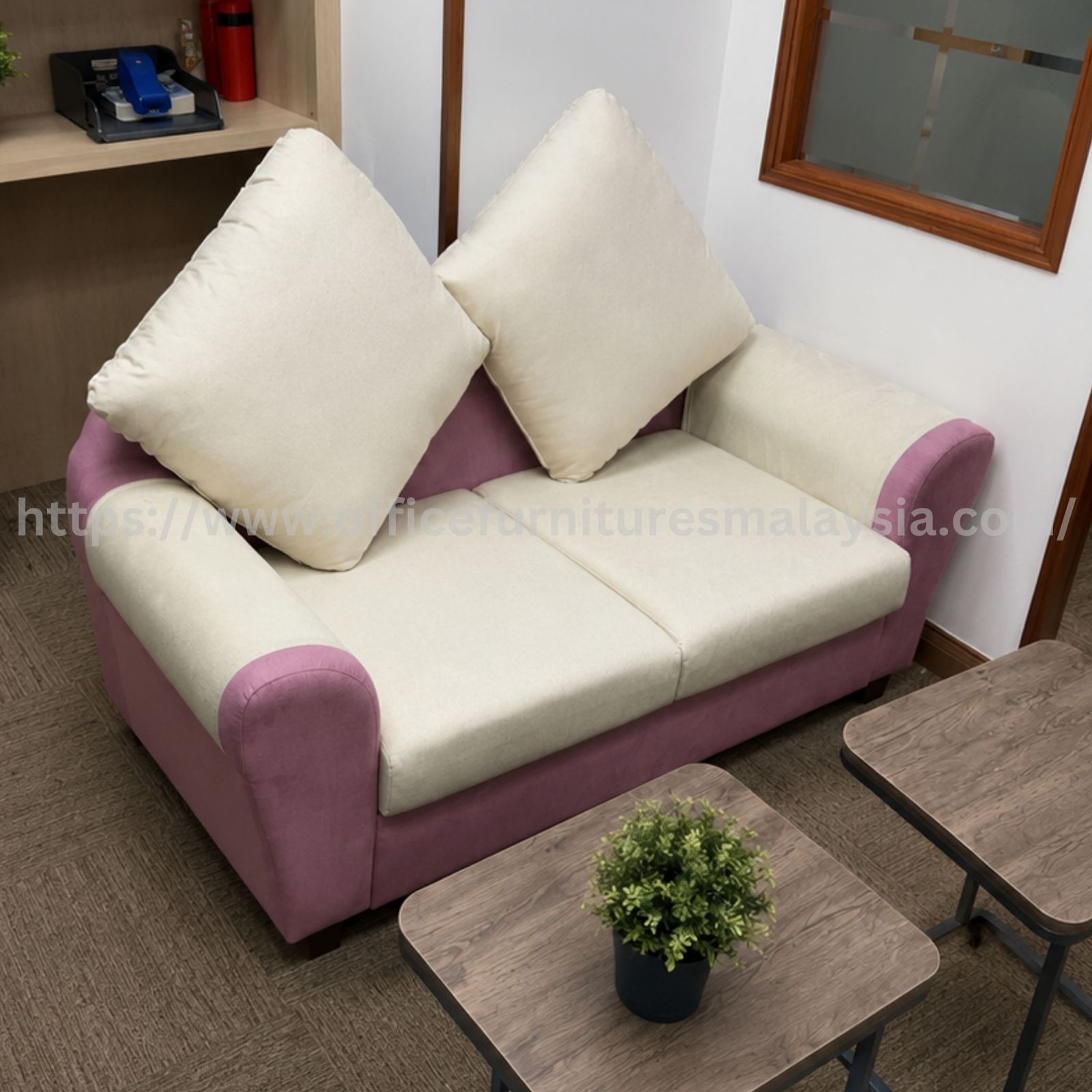Beauteous Double Seater Sofa Jalan Medan Setia, Bukit Damansara, Kuala Lumpur, Malaysia. MAY 2026
