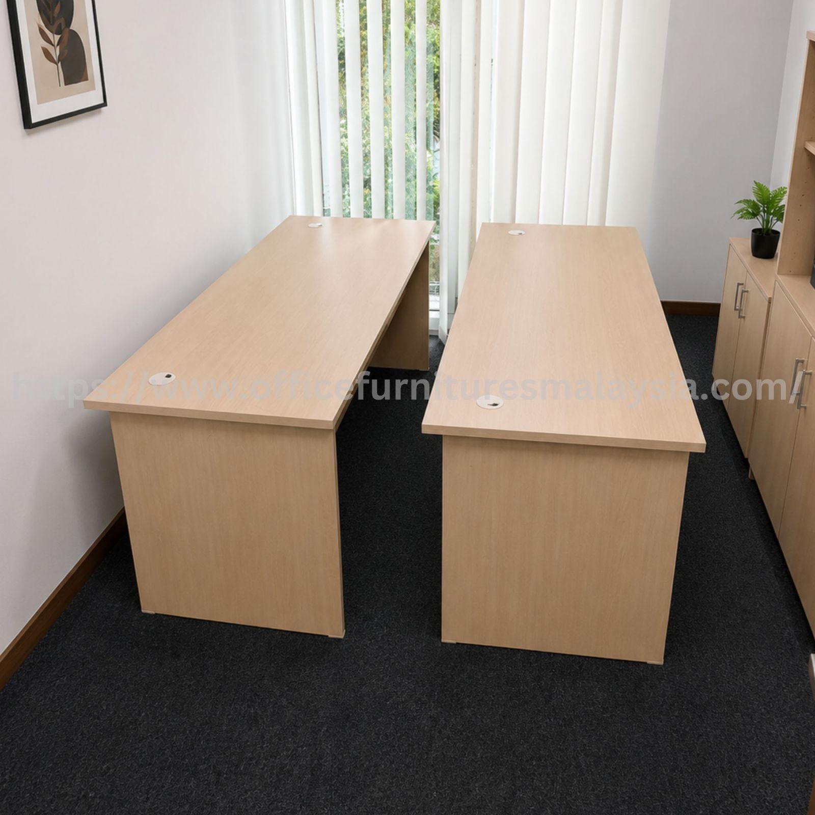 Office Desk Full Maple Beauteous Dataran Mutiara, Taman Serdang Jaya, 43300 Seri Kembangan, Selangor, Malaysia. MAY 2026