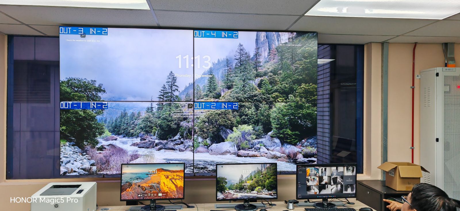 LCD Video Wall