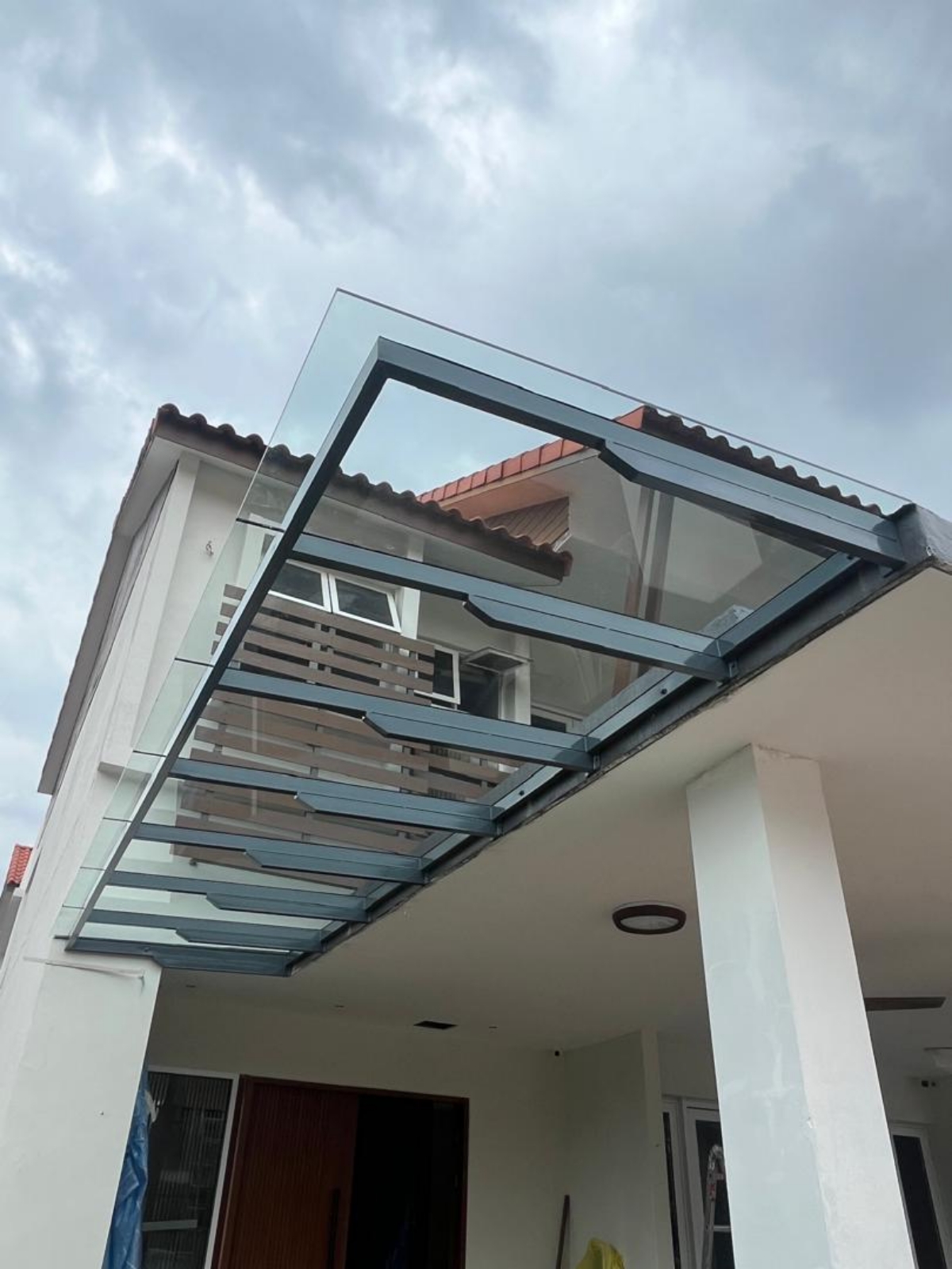 Glass Awning 