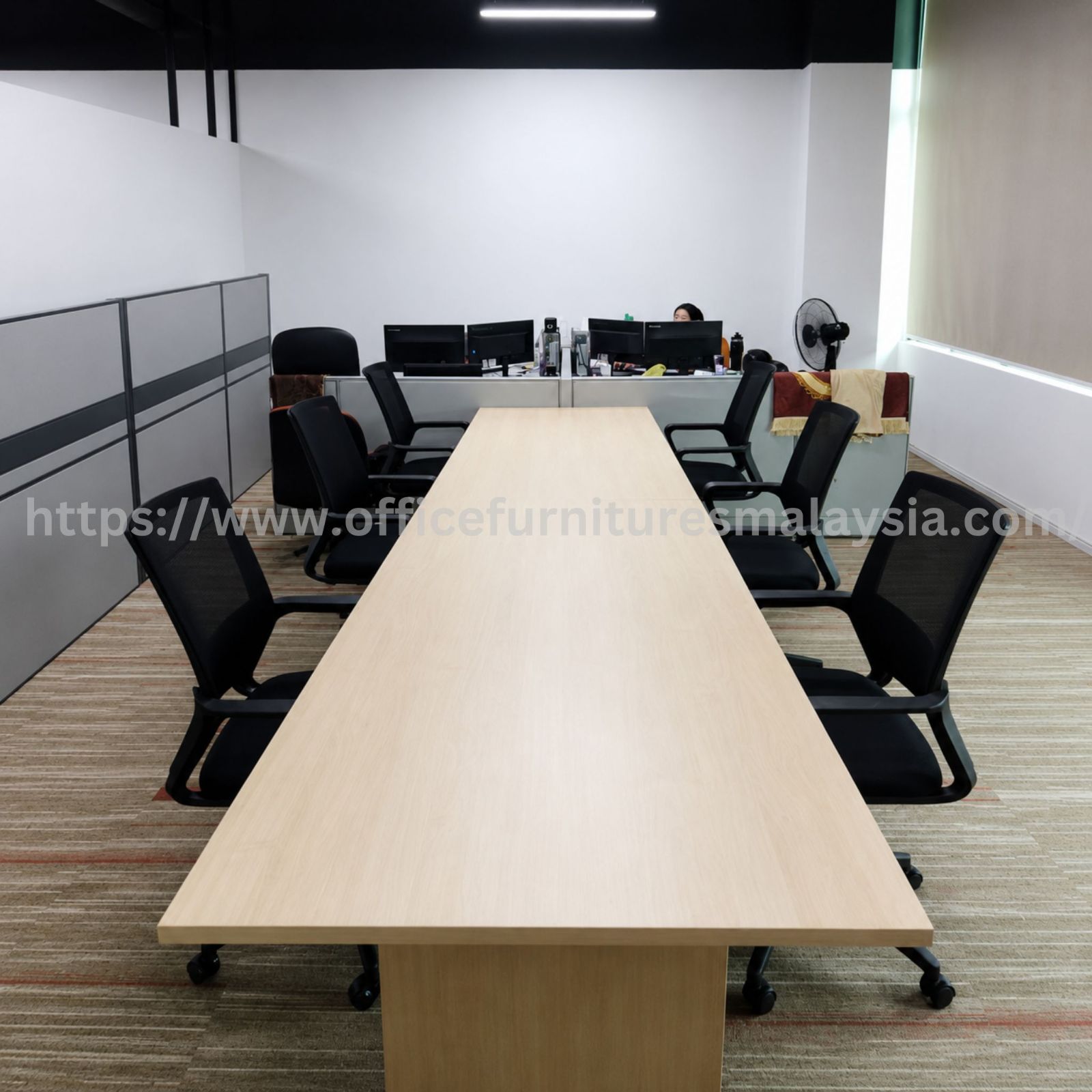 Rectangular Meeting Table Jalan Alamanda, Persint 1, 62000 Putrajaya, Malaysia. JUN 2026