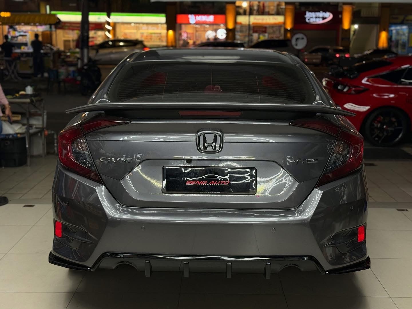 THAI STYLE CENTER REAR DIFFUSER