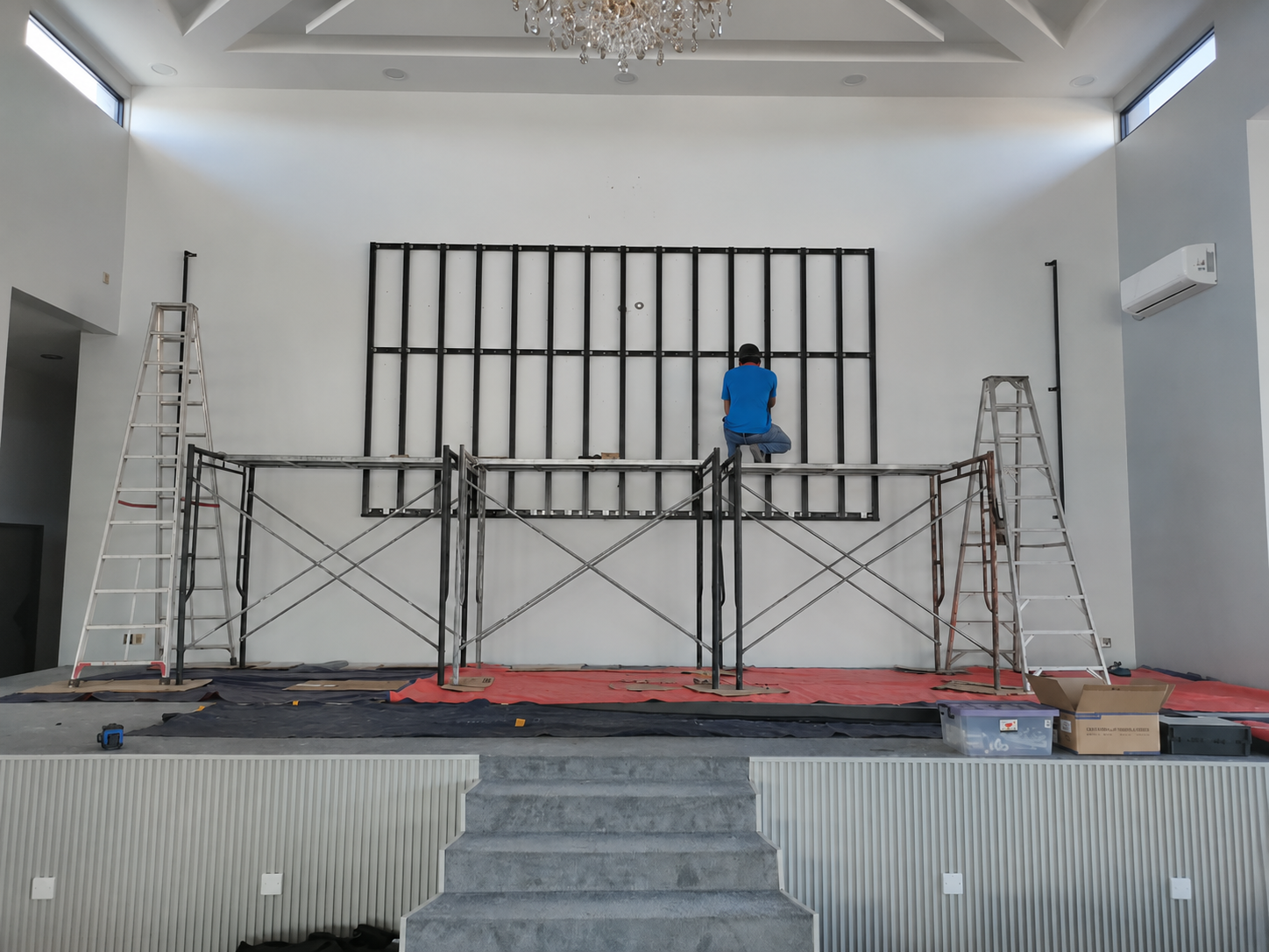 Indoor P2.5 LED Screen Installation at Puteri Palmera Glass Hall, Alor Setar