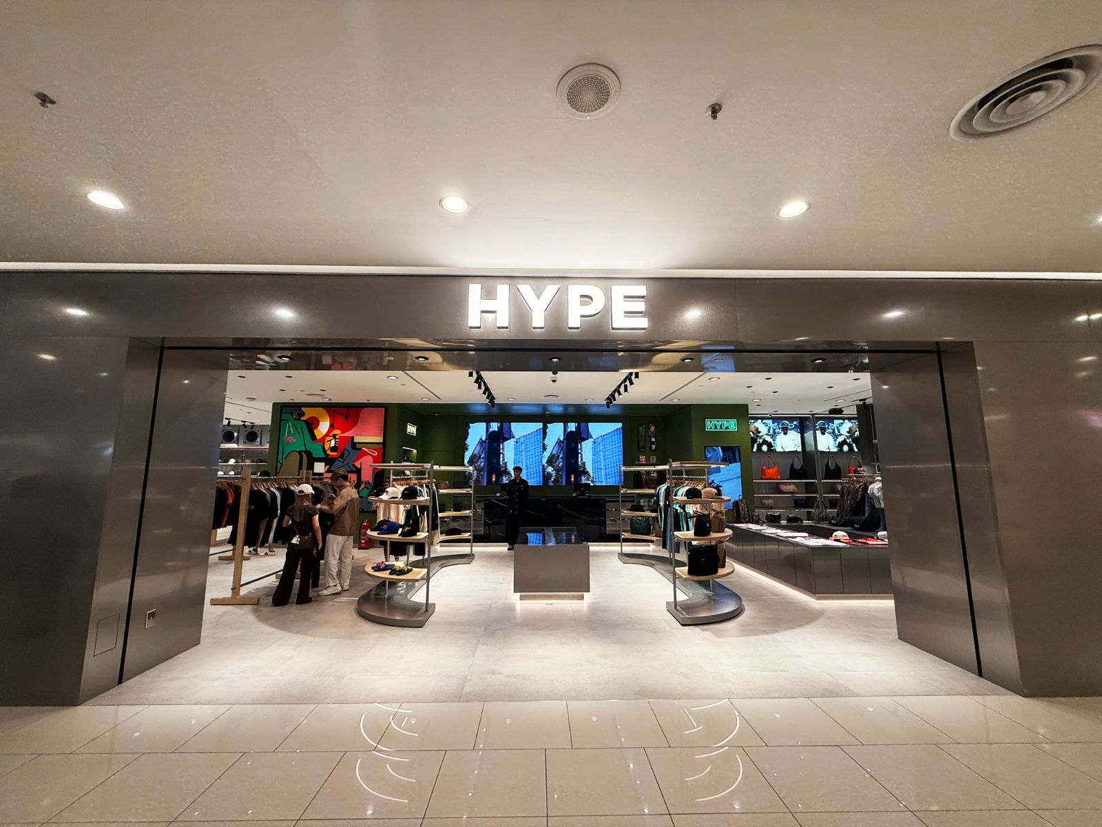HYPE @ QUEENSBAY MALL