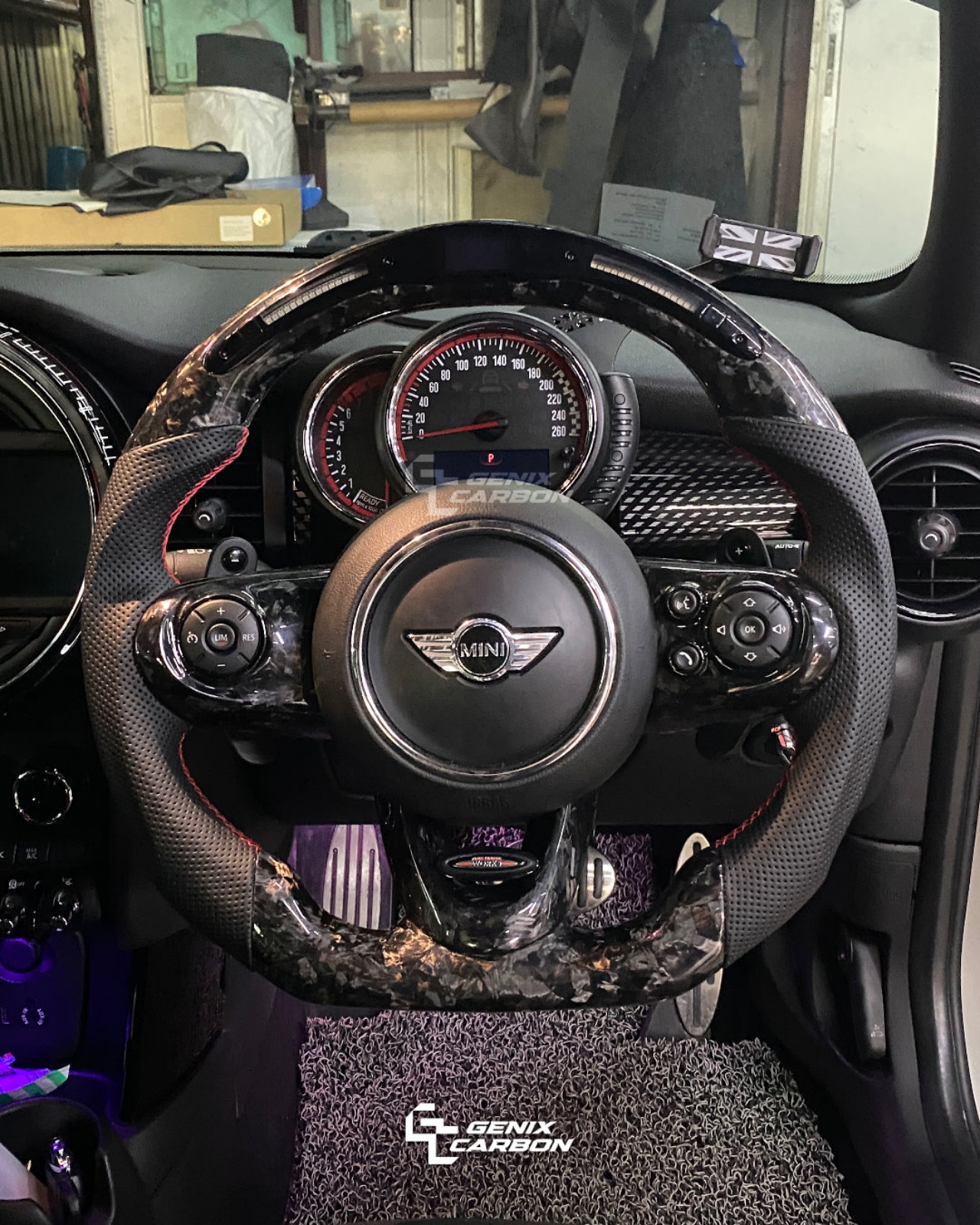 Mini