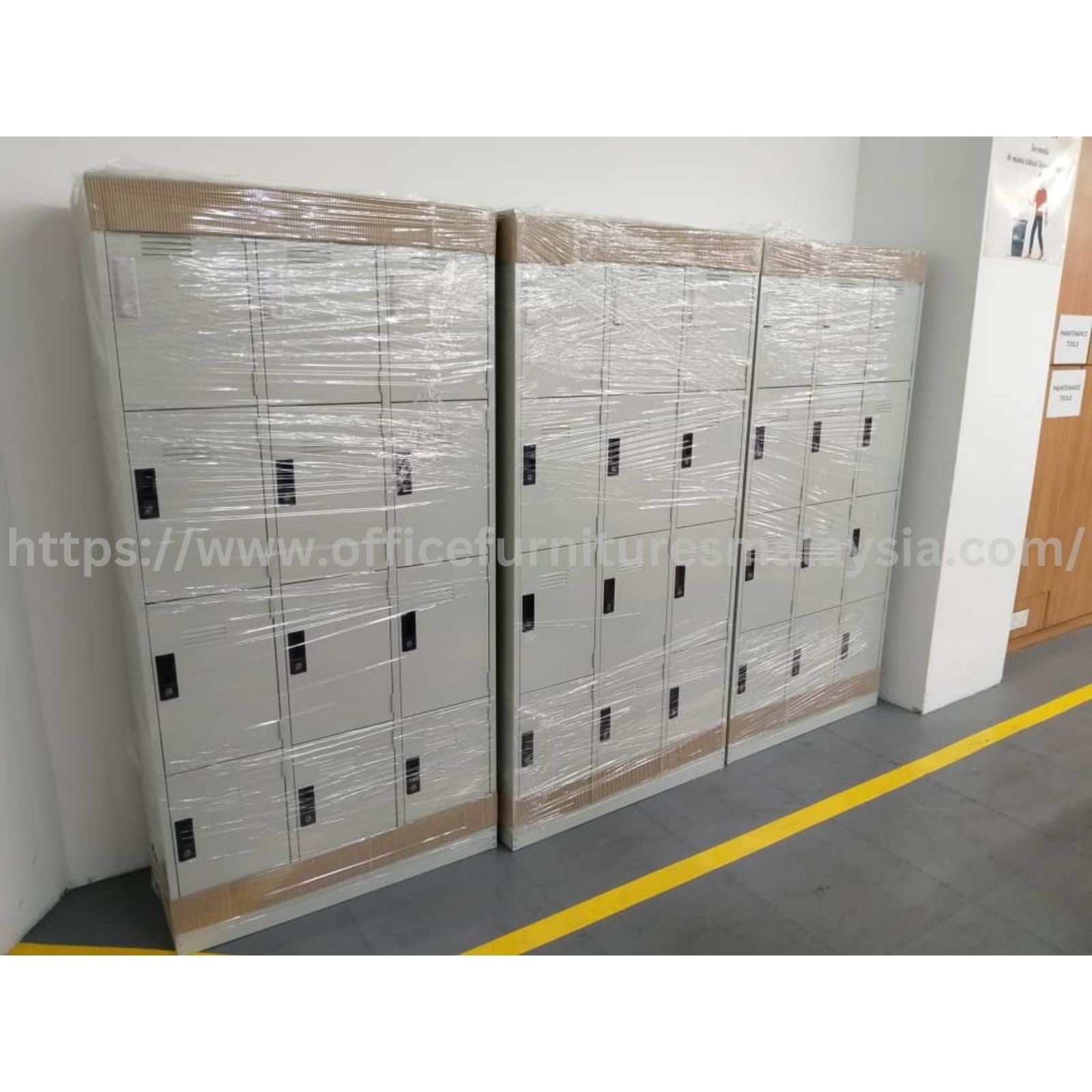 12 Compartment Steel Locker Jalan Anggerik Mokara Seksyen 31, Kawasan Perindustrian Kota Kemuning, Shah Alam