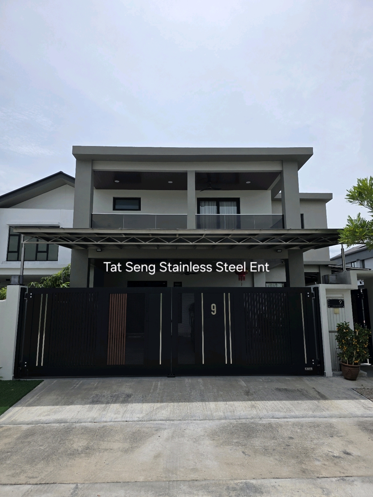 Stainless Steel Awing with Acp