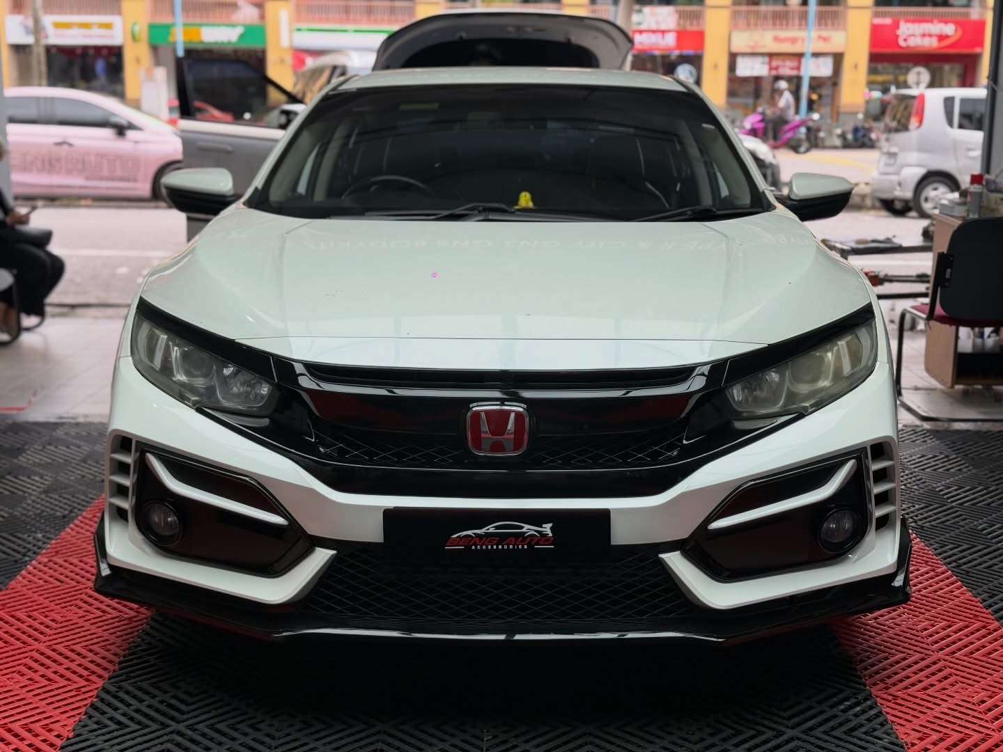 FULLY CONVERT FK8 TYPE R BODYKIT(NO RED LINING) SPOILER CAN BE CHOOSE(RS,Si,TYPE R)