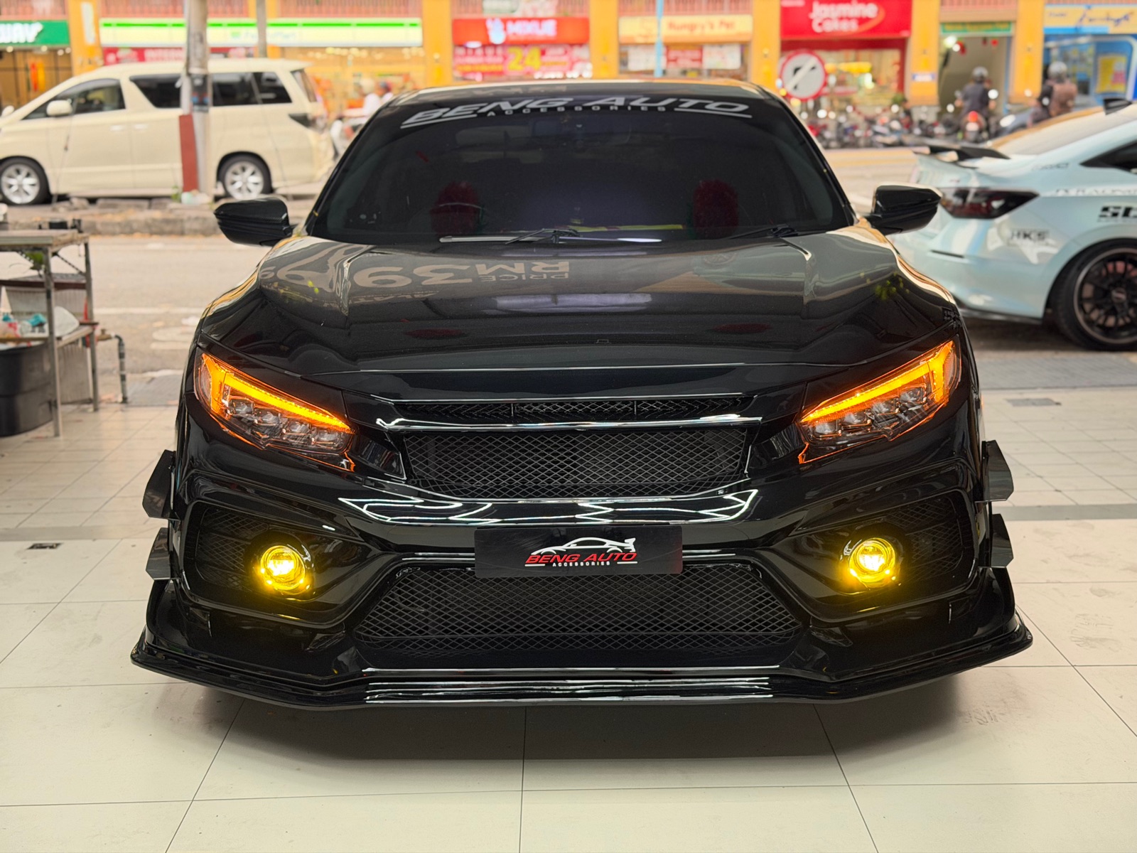 VARIS DESIGN FRONT BUMPER SET