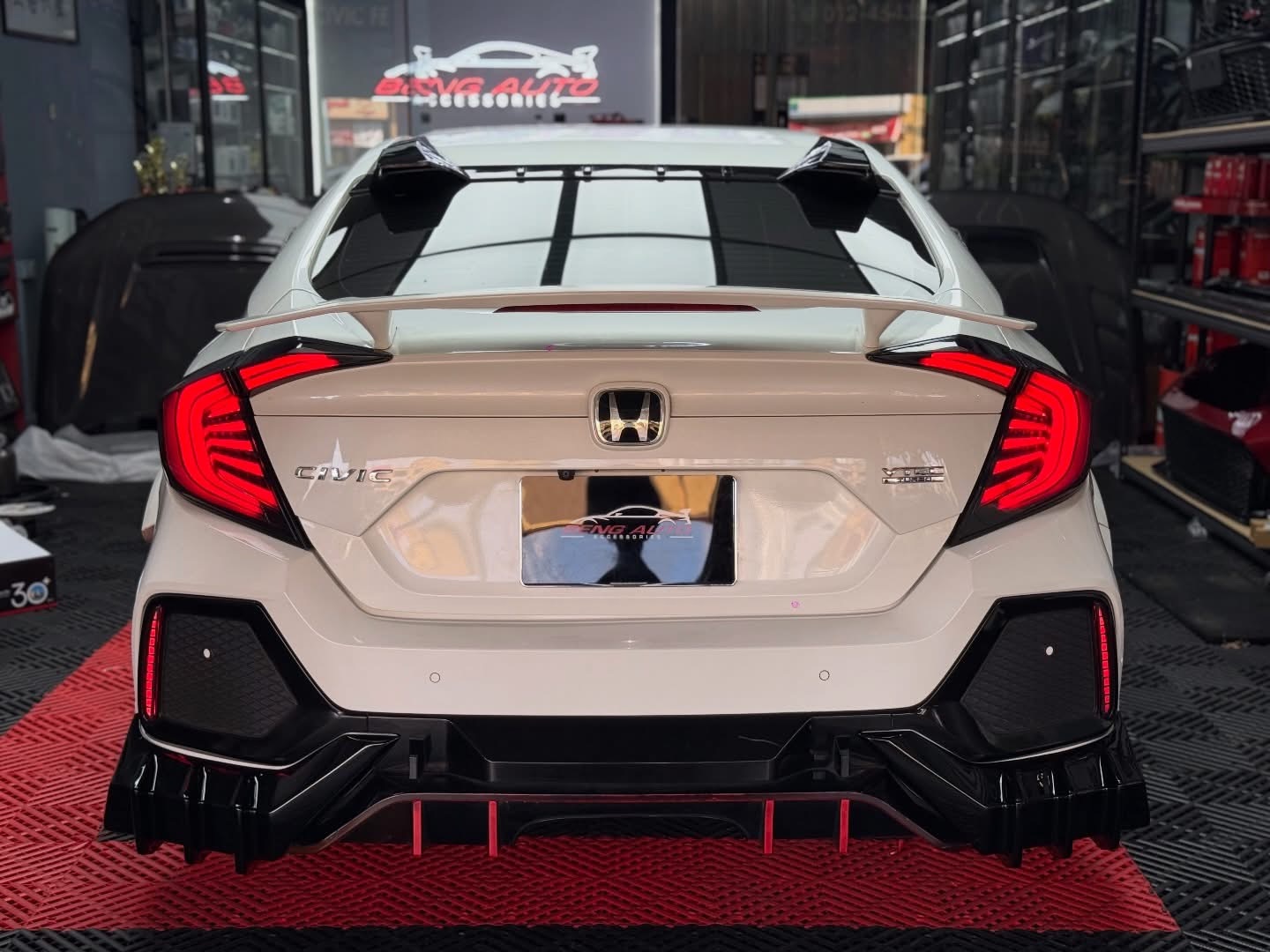 FK8 TYPE R MUGEN DESIGN REAR DIFFUSER