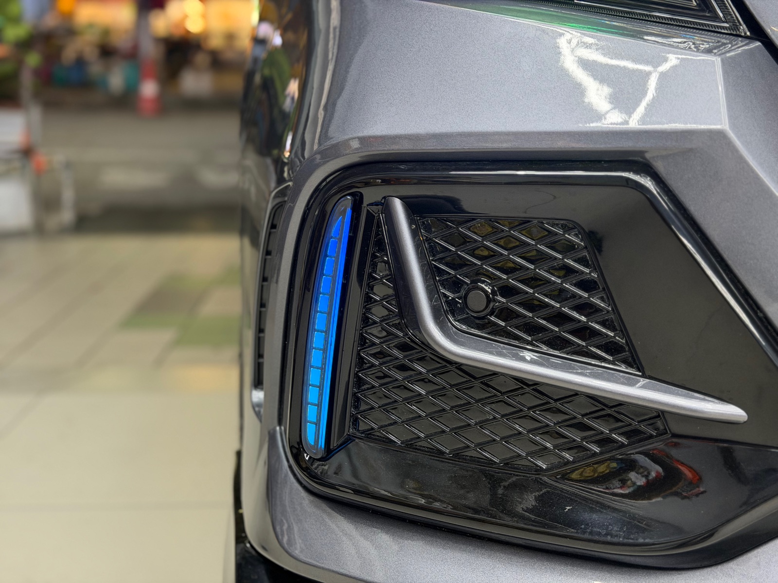 RGB REAR LED REFLECTOR
