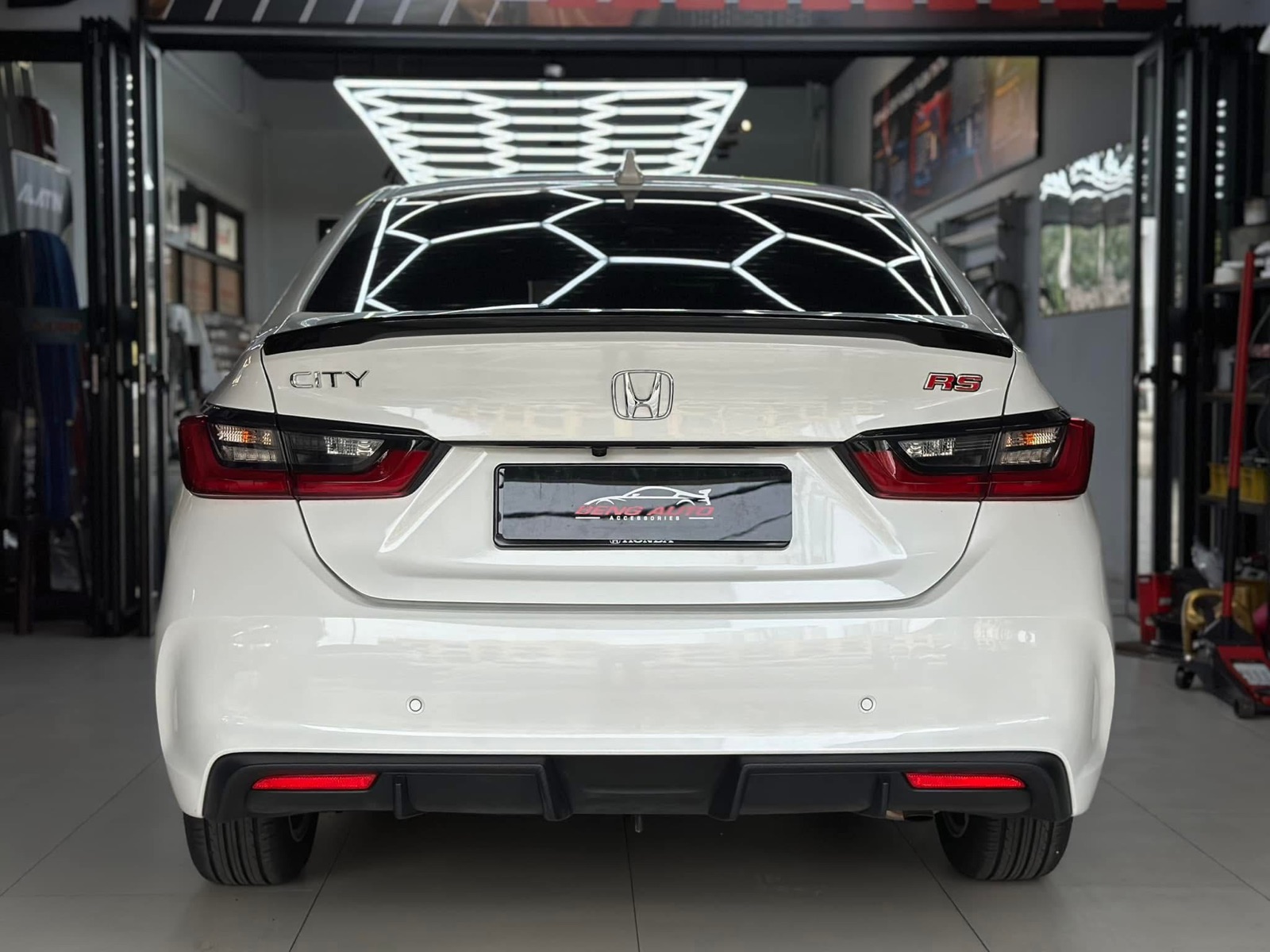 FLRS REAR DIFFUSER