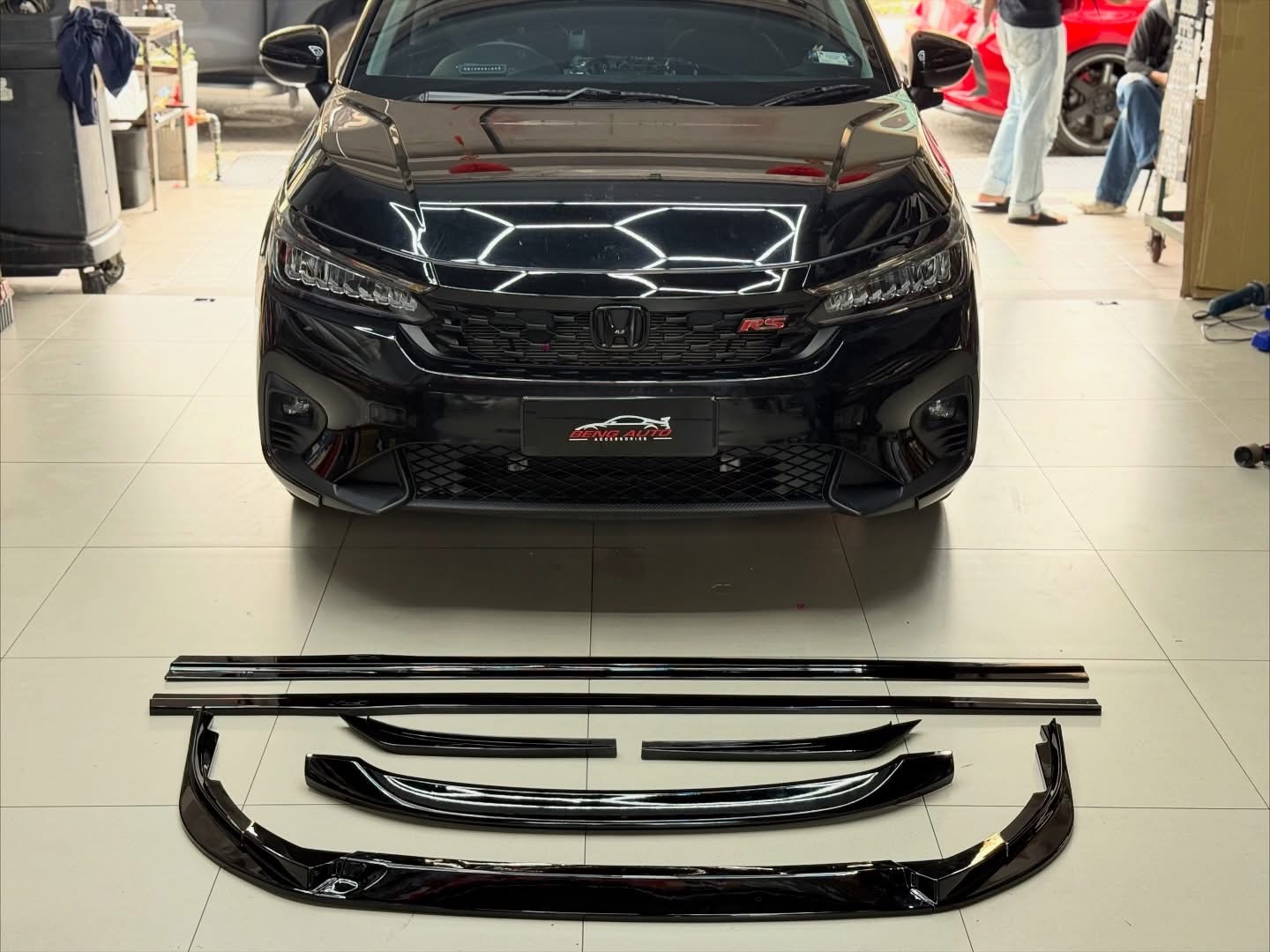 FULL SET RS LIPS (3 PCS DESIGN FRONT LIPS)